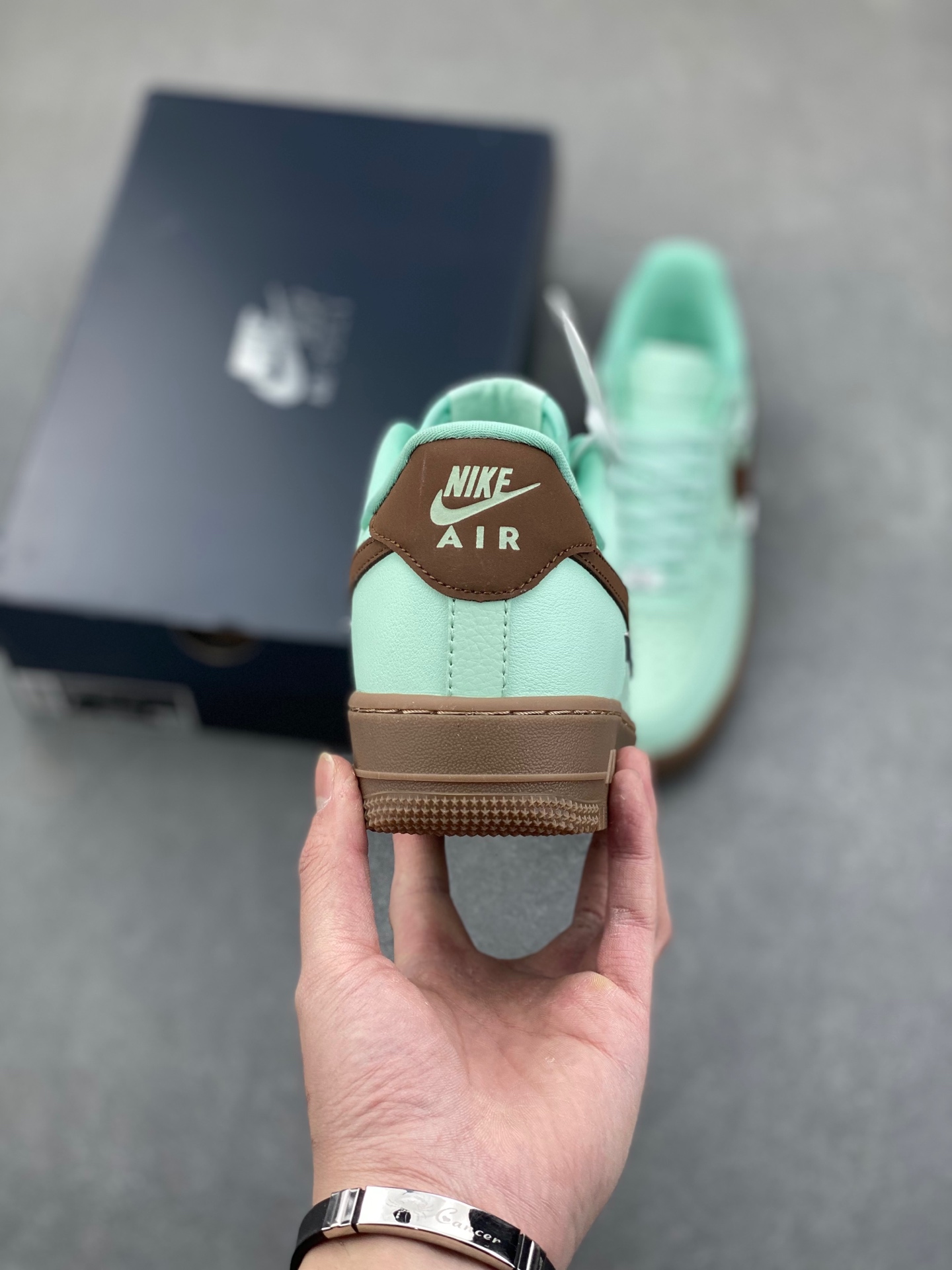 Nike Air Force 1 '07 Low-Top Casual Sneakers - Mint Green/Brown 5 i1737059500903 5055 0 3