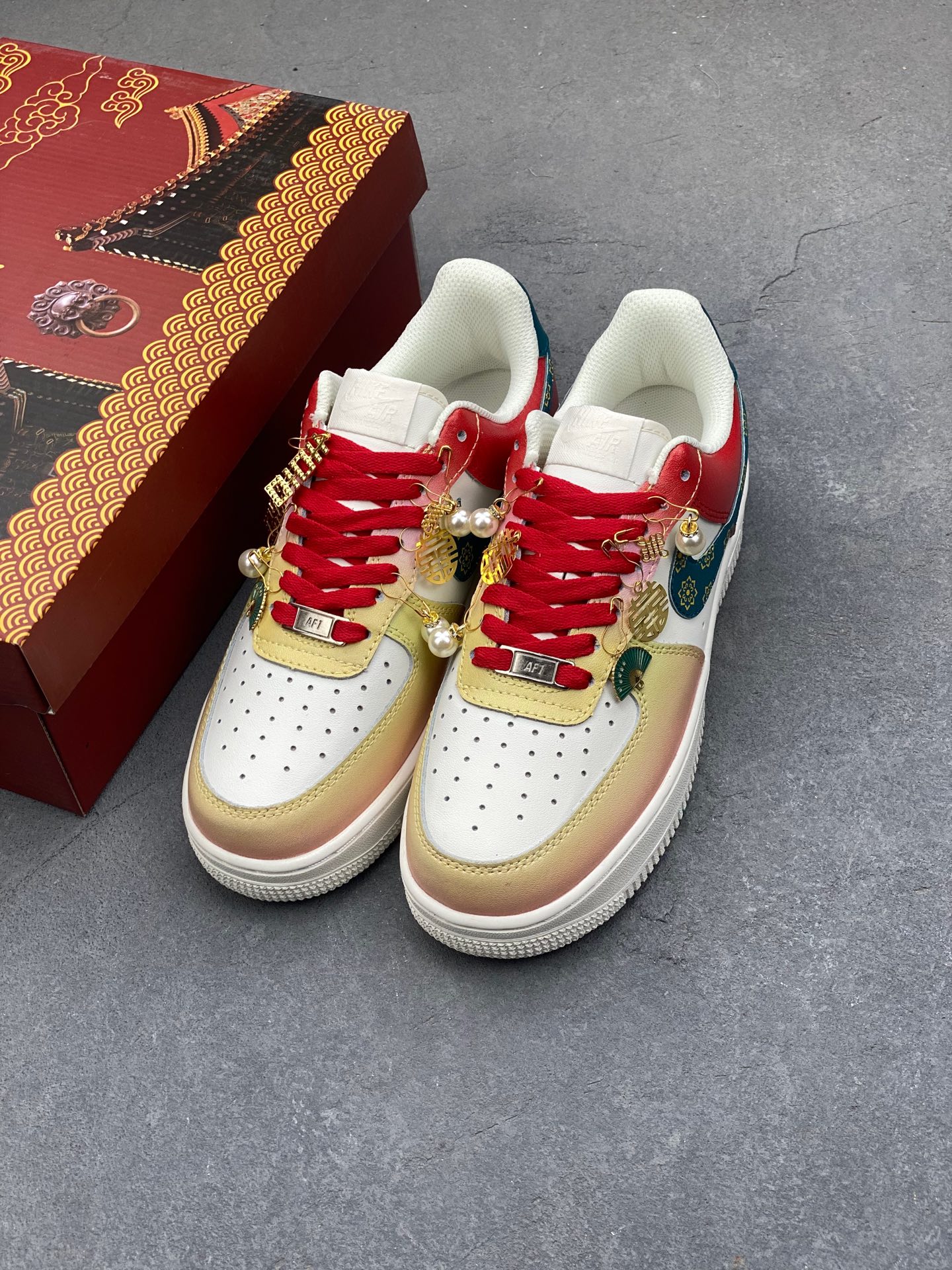 Nike Air Force 1 Low '07 Sunset Wedding White Yellow Red (CW2288-111) 9 i1737059884249 3882 0 7