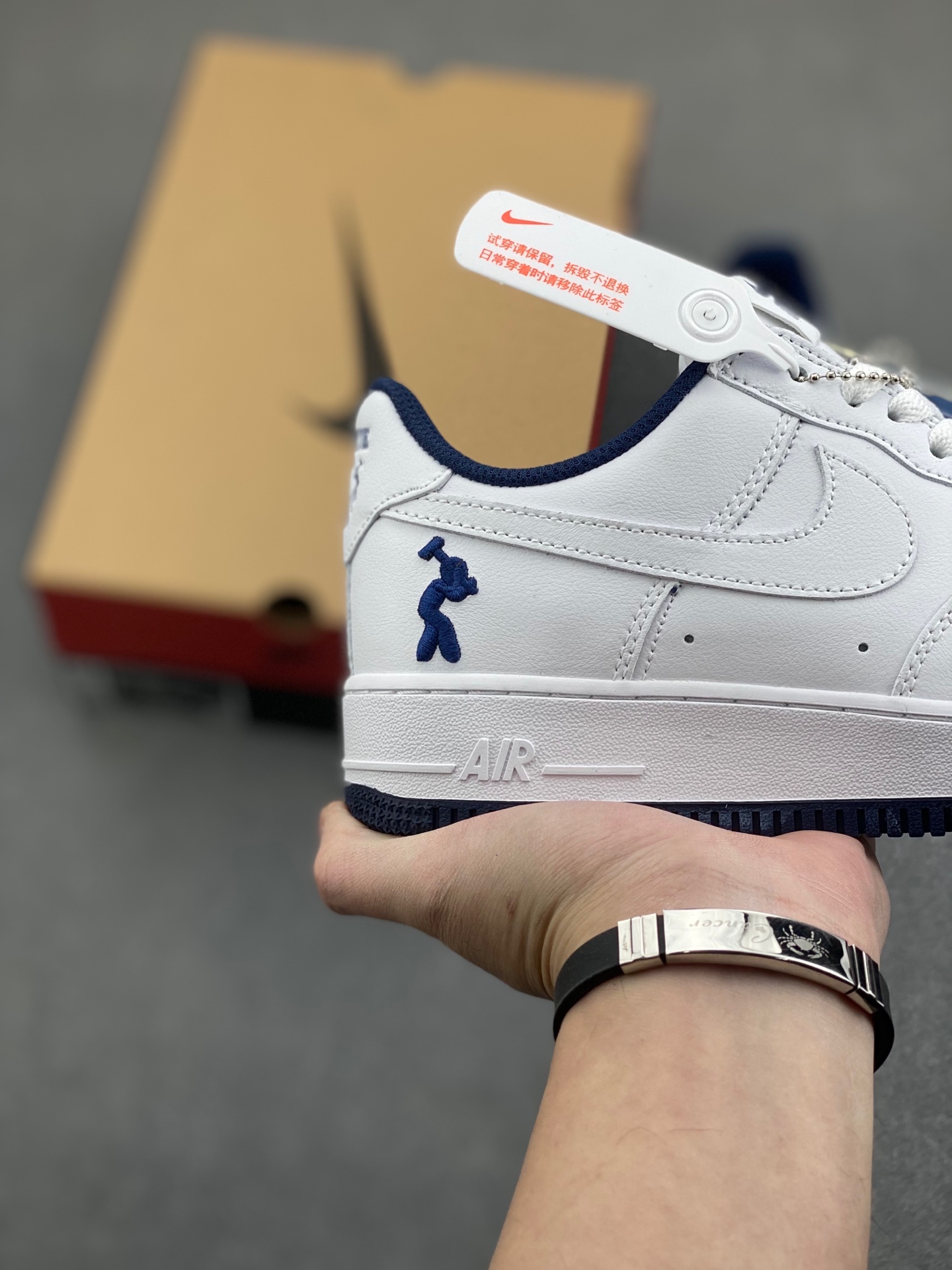 Nike Air Force 1 '07 Low White/Navy Casual Shoes IB5720-100 6 i1737146594269 2905 0 4