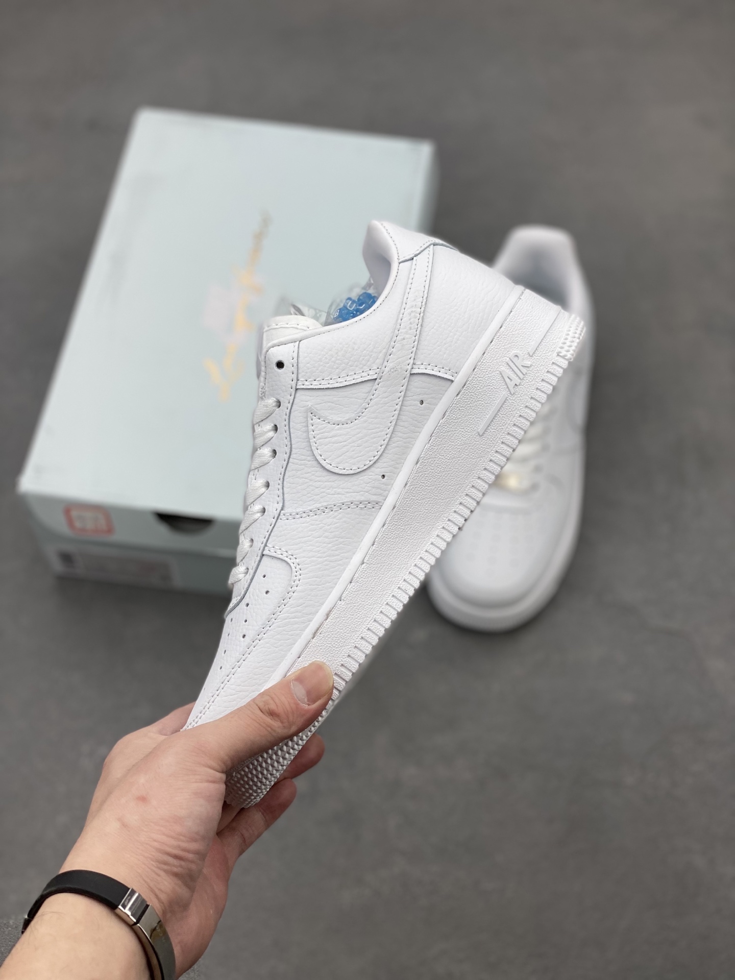 Nike Air Force 1 Low White Leather Casual Sneakers CZ8065-100 4 i1739651929910 1672 0 2