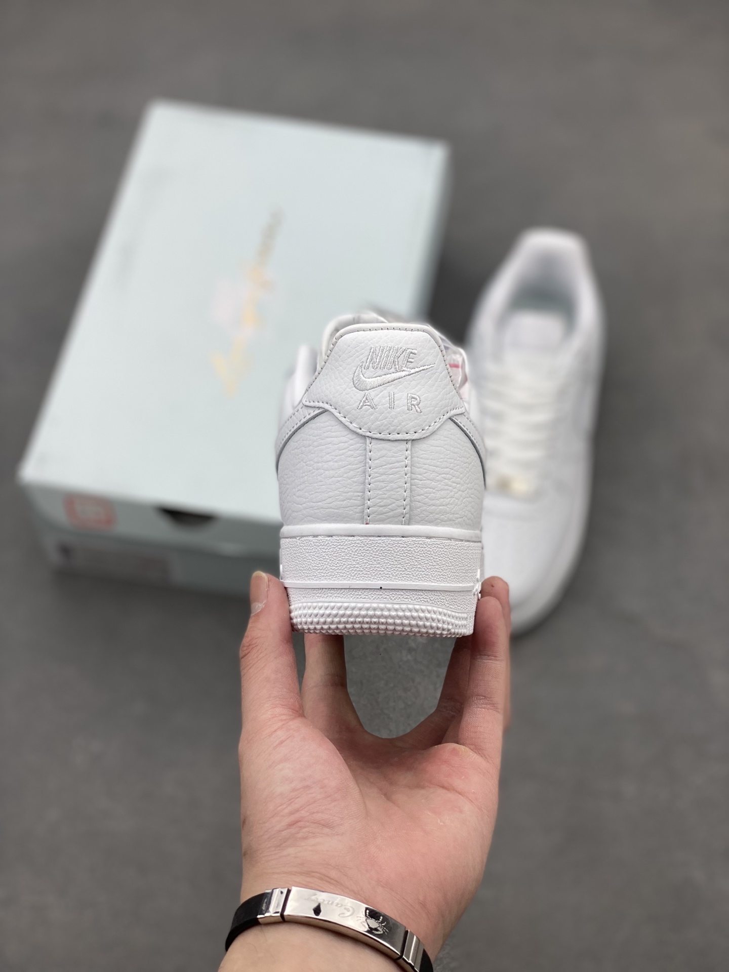 Nike Air Force 1 Low White Leather Casual Sneakers CZ8065-100 5 i1739651936153 3334 0 3