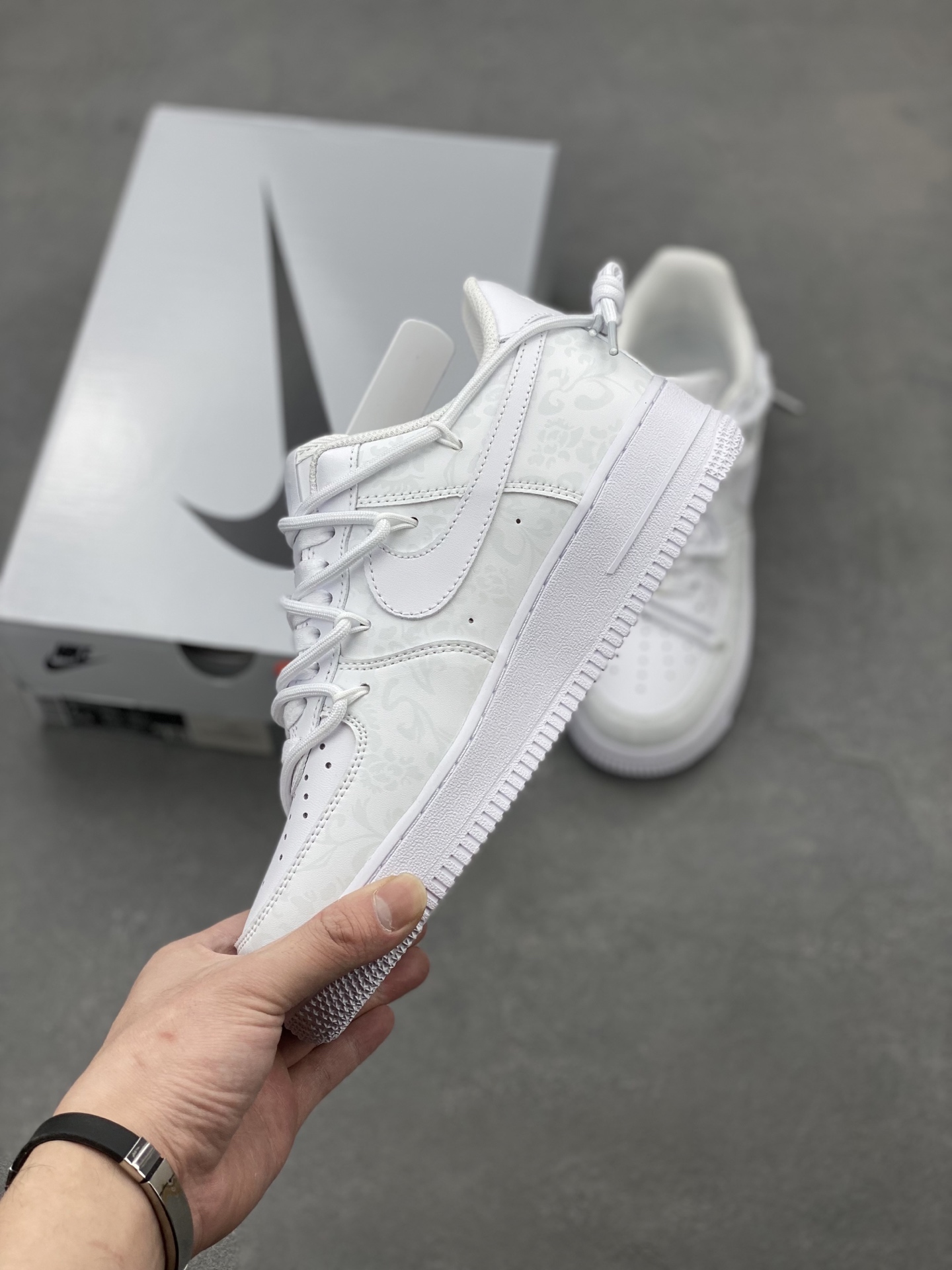 Nike Air Force 1 Low '07 'Porcelain' Casual Shoes 4 i1739652052242 9472 0 2