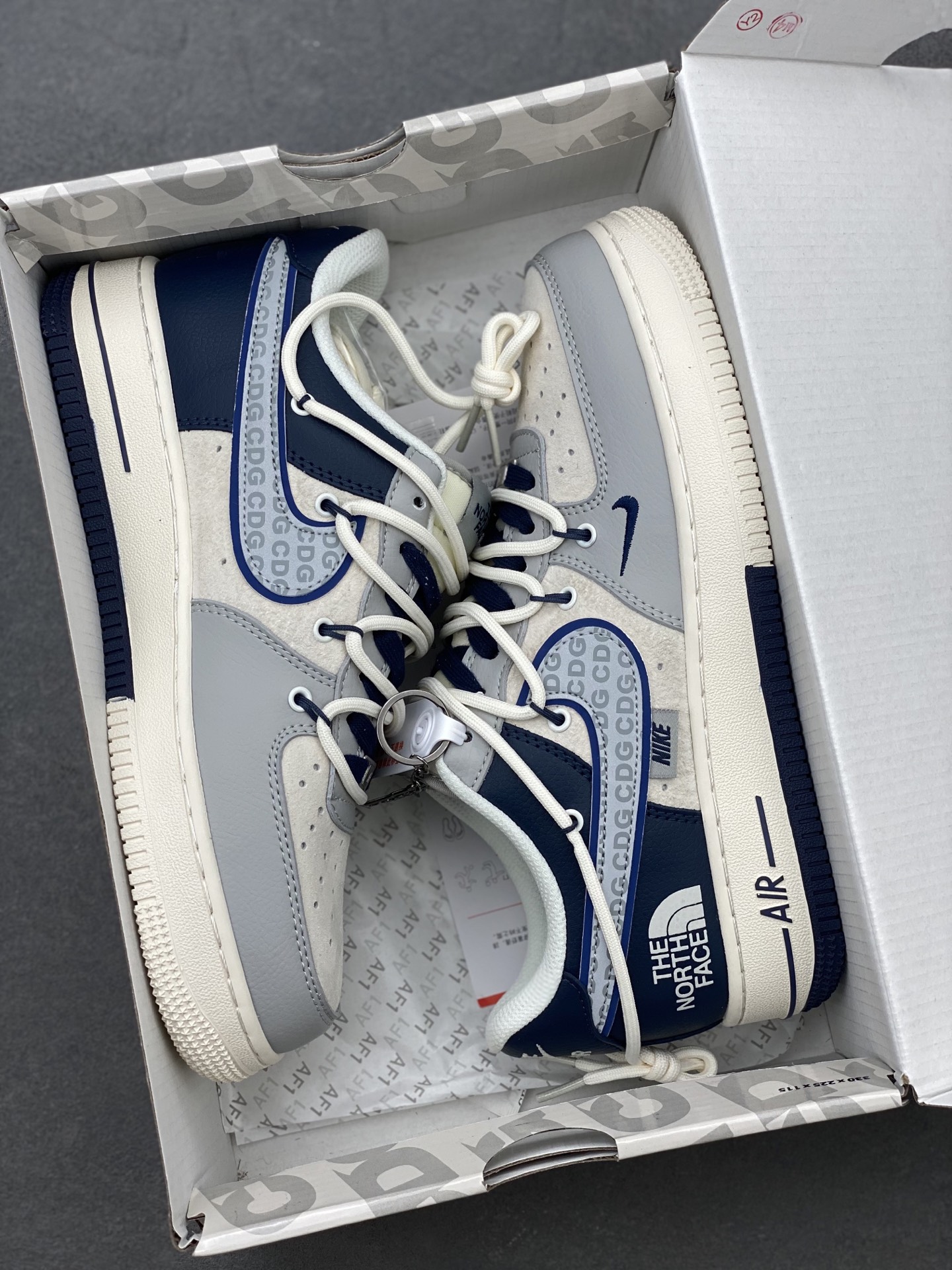 Nike Air Force 1 '07 Low The North Face Collab Sneakers - Gray/Blue 10 i1739652157843 4734 0 8