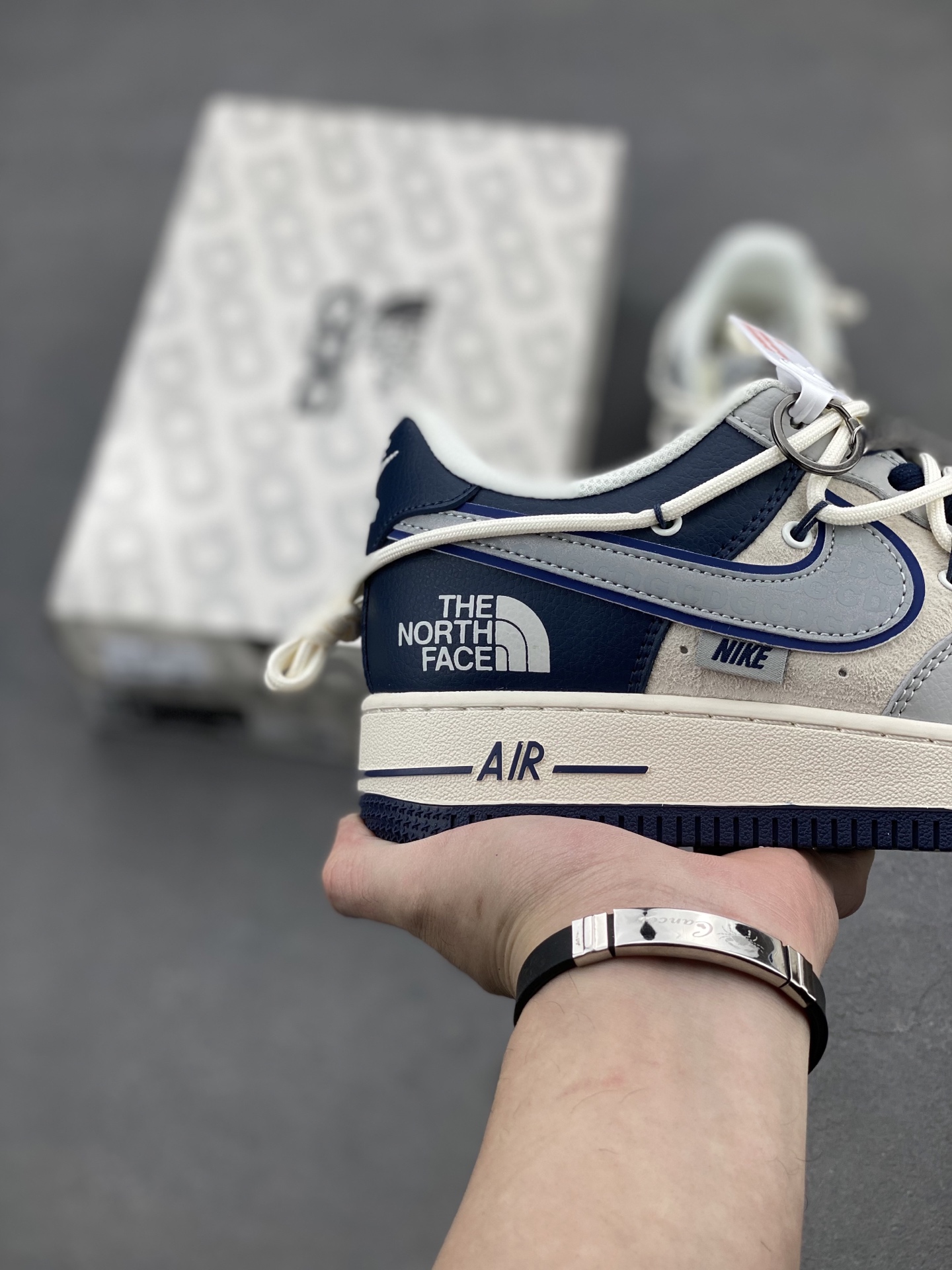 Nike Air Force 1 '07 Low The North Face Collab Sneakers - Gray/Blue 6 i1739652163938 6757 0 4
