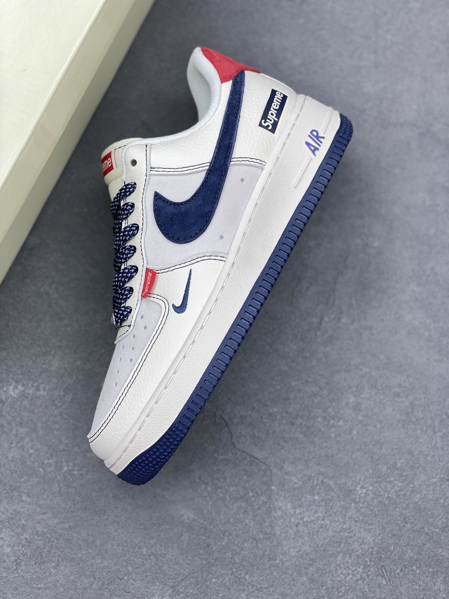 Nike Air Force 1 '07 Low Supreme Collab Sneakers - Navy Blue Swoosh 8 i1739652213753 2132 0 6