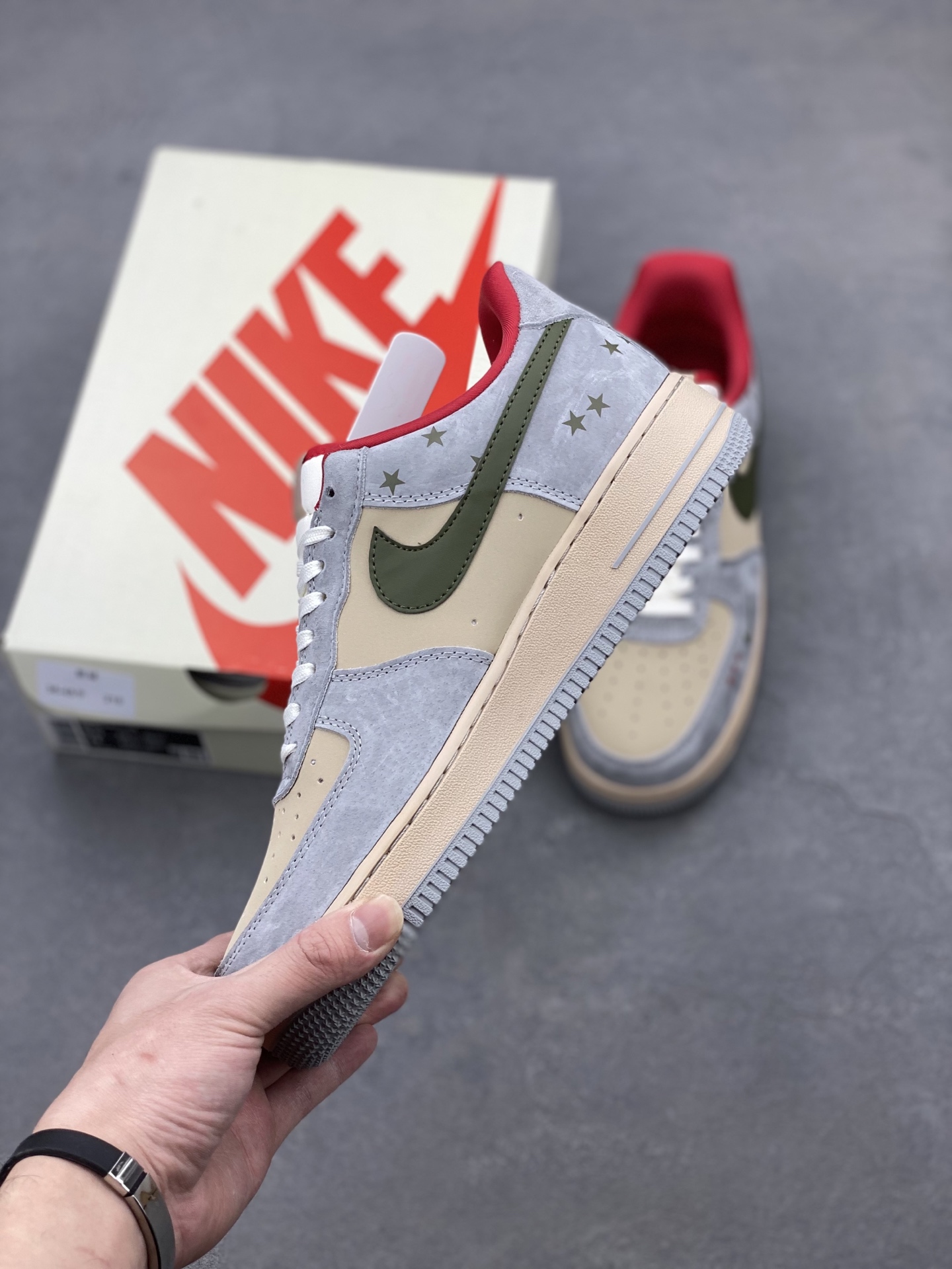 Nike Air Force 1 '07 Low Stussy Olive Green Sneakers 4 i1739652284734 7654 0 2