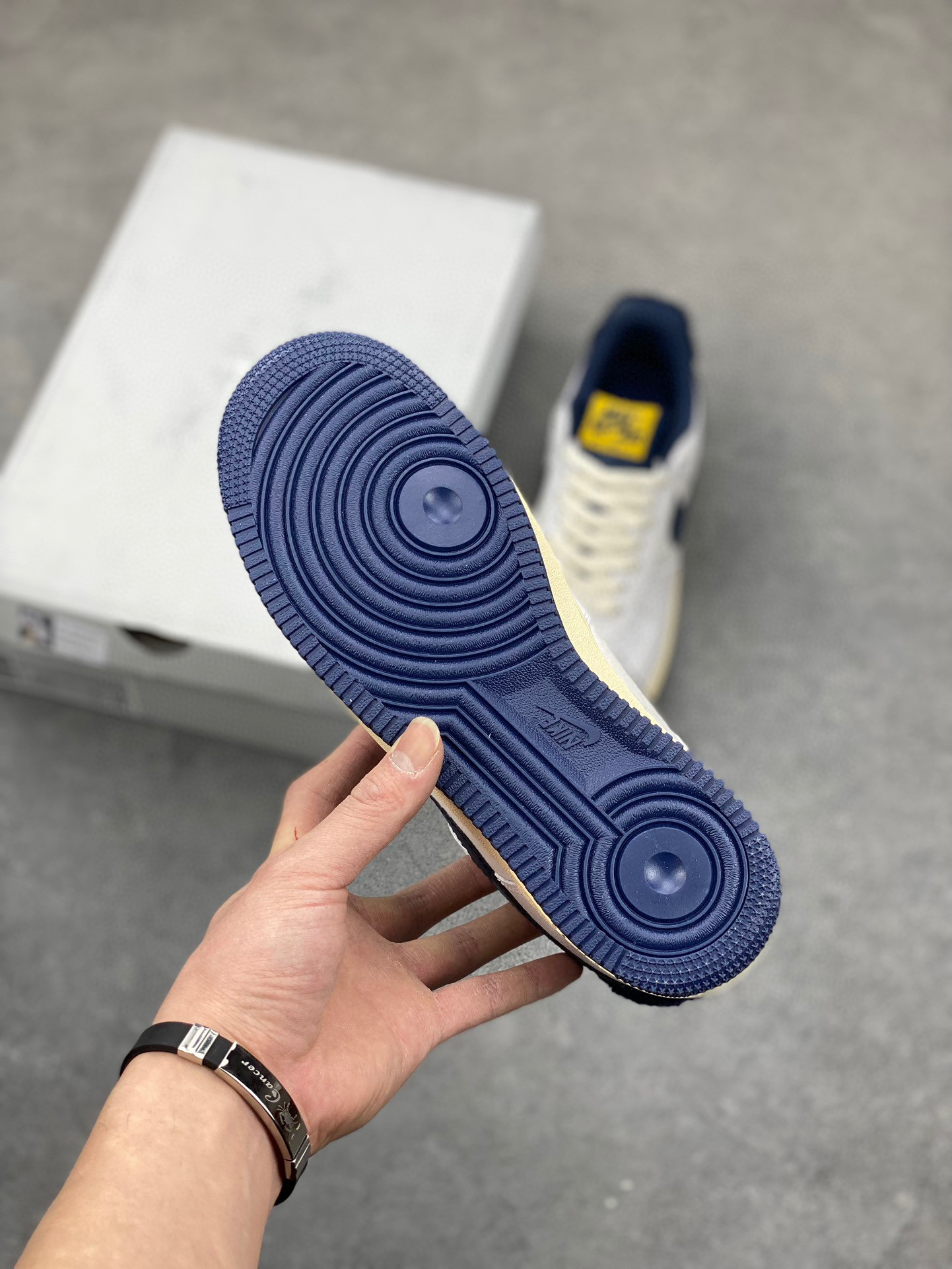 Nike Air Force 1 Low 'Sail Deep Blue' - Iconic Style and Comfort 6 i1739653455465 6223 0 5