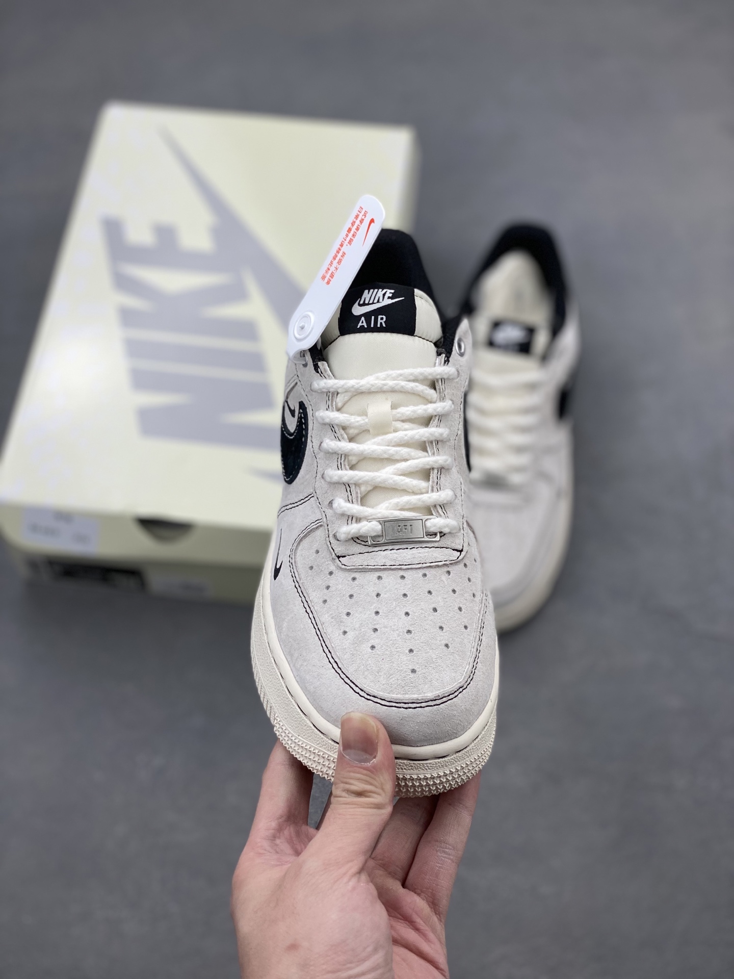 Nike Air Force 1 '07 Low 'Triple Swoosh' Limited Edition Sneakers 3 i1739734940846 8906 0 1