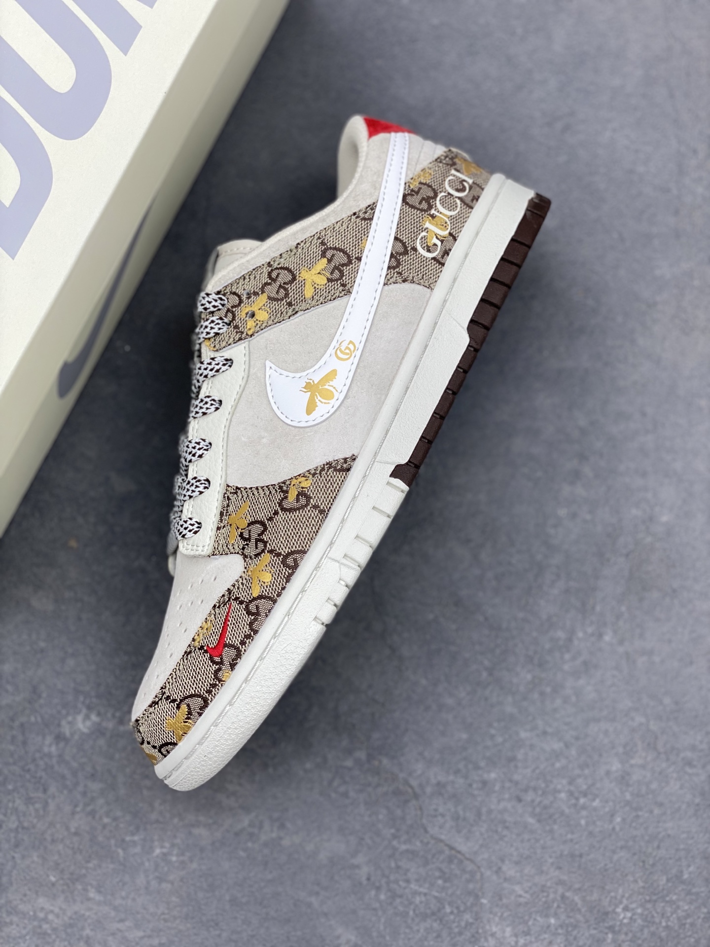 Nike SB Dunk Low Gucci Custom Sneakers - Limited Edition, Company Grade Quality 7 i1739736221533 4746 0 6
