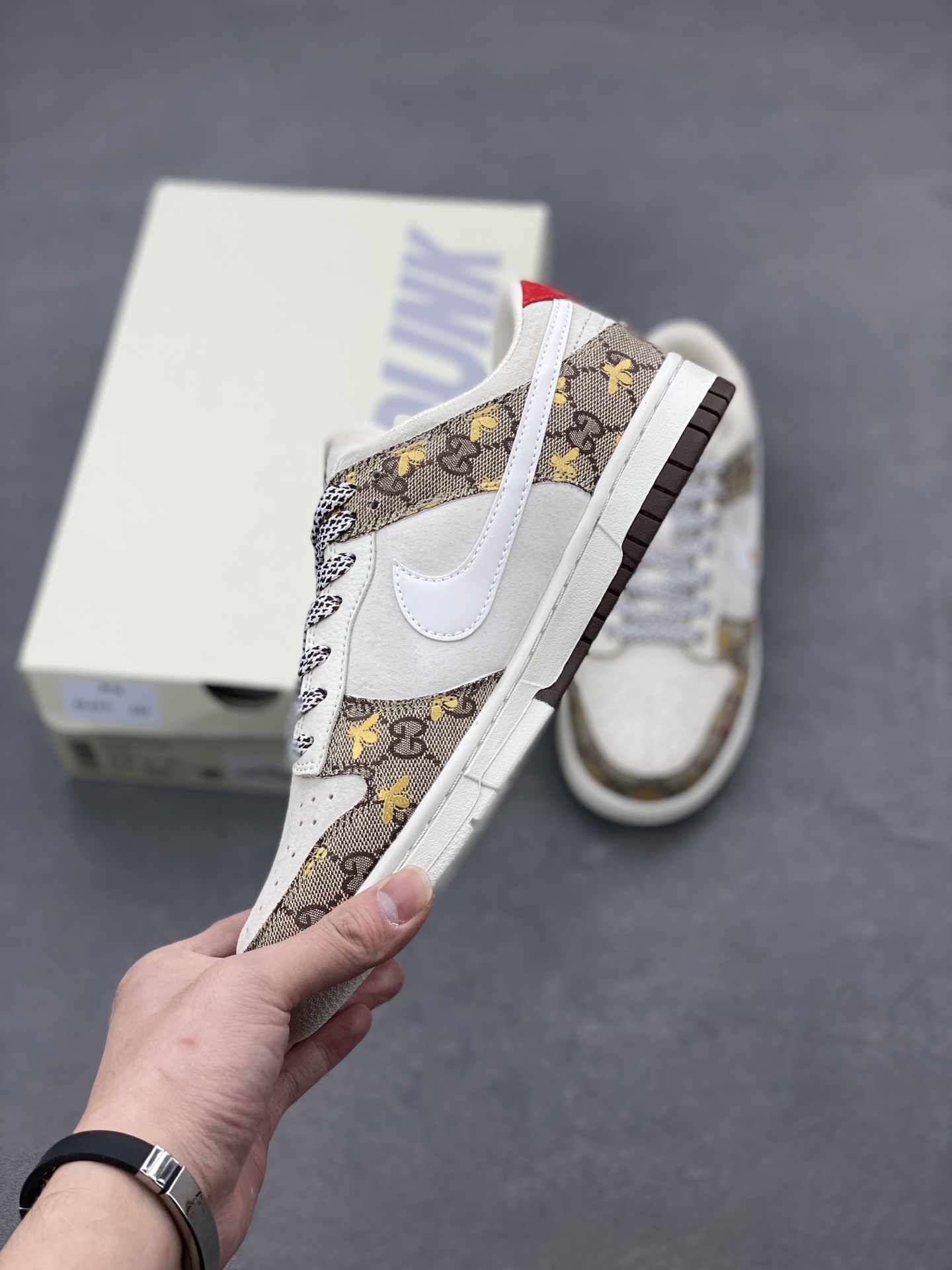 Nike SB Dunk Low Gucci Custom Sneakers - Limited Edition, Company Grade Quality 3 i1739736221638 4744 0 2