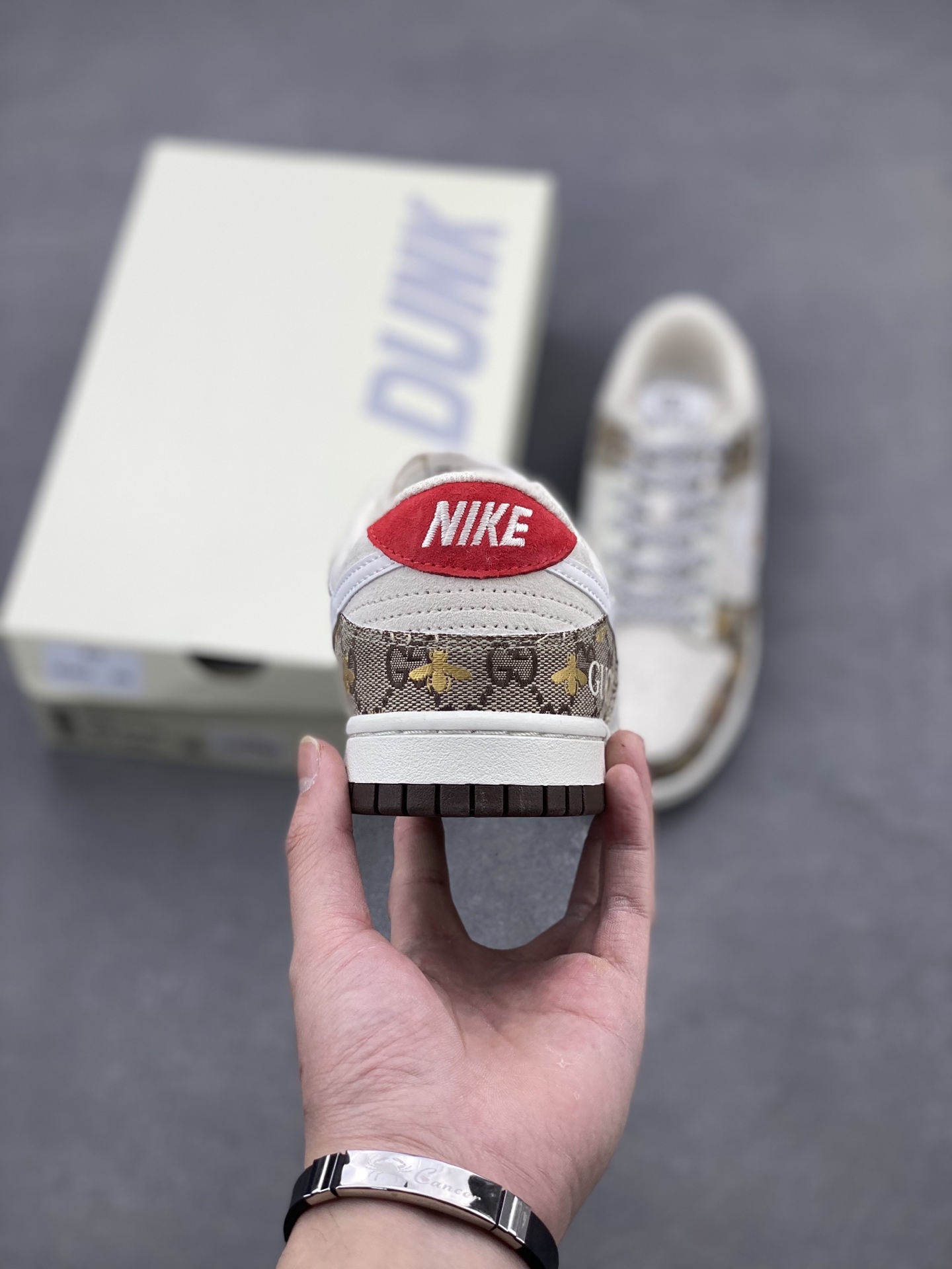 Nike SB Dunk Low Gucci Custom Sneakers - Limited Edition, Company Grade Quality 4 i1739736224582 9389 0 3