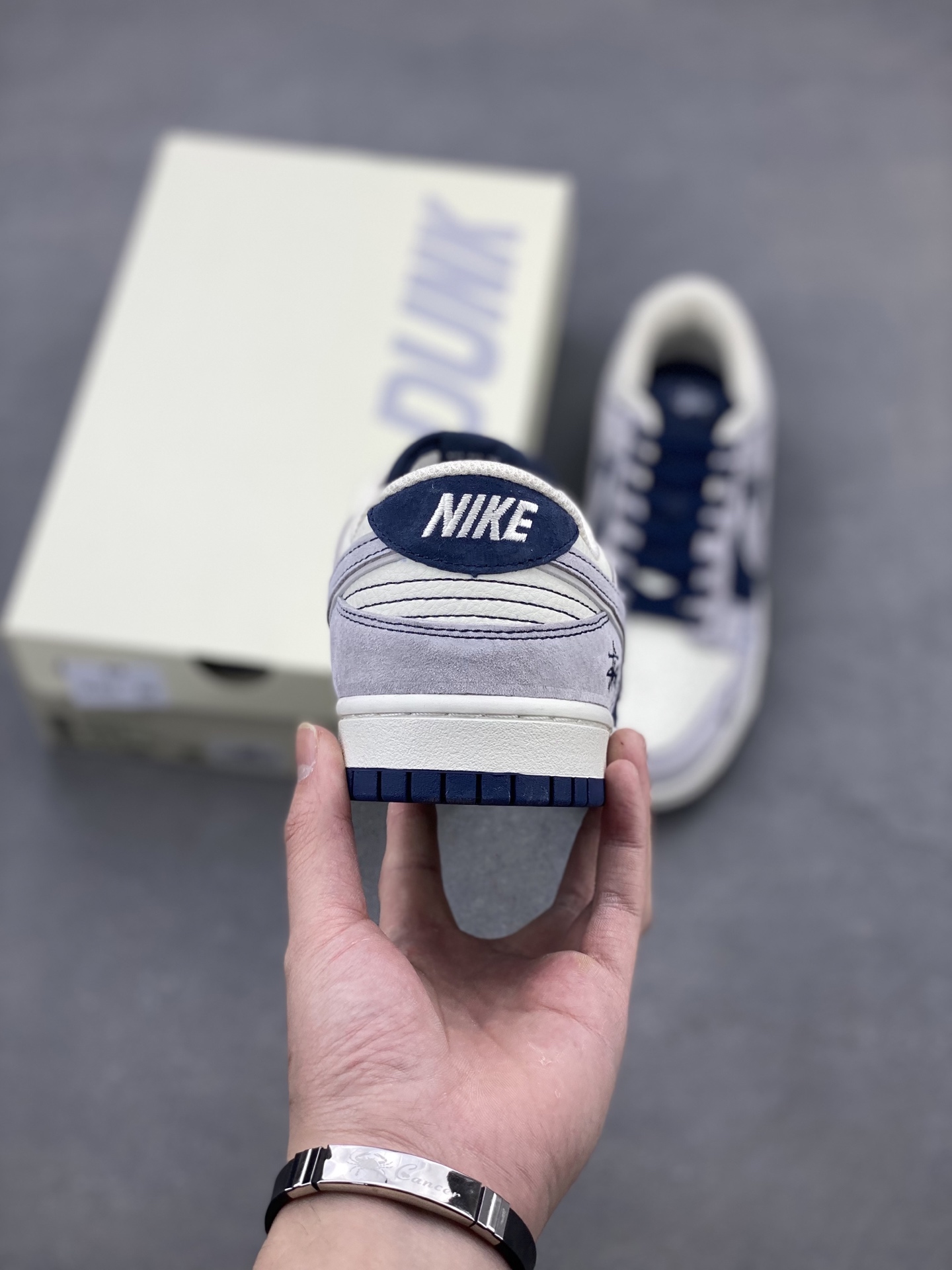 Nike SB Dunk Low Stussy - 5 i1739736370847 2714 0 3