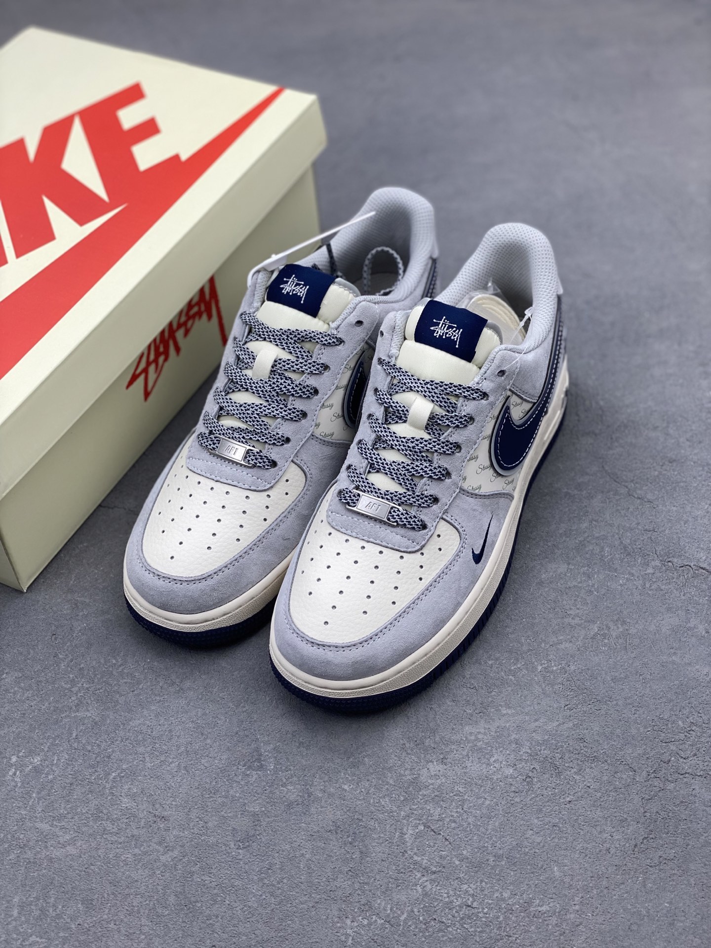 Nike Air Force 1 '07 Low Stussy Collab Grey Blue - Limited Edition Sneakers 9 i1739905742735 1697 0 7
