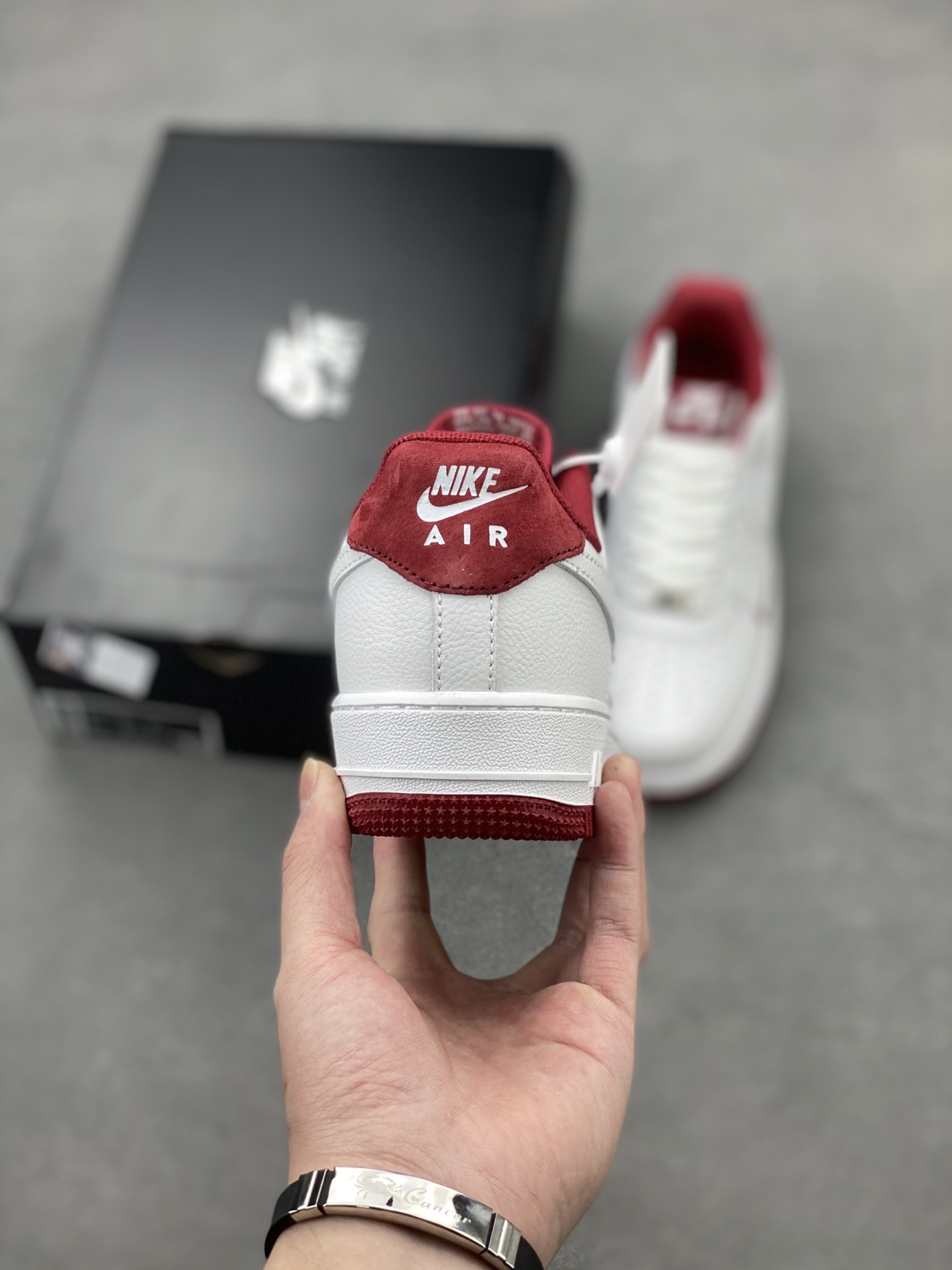 Nike Air Force 1 '07 White/Team Red, Classic Low-Top Sneakers for Men and Women 5 i1739906119484 2857 0 3