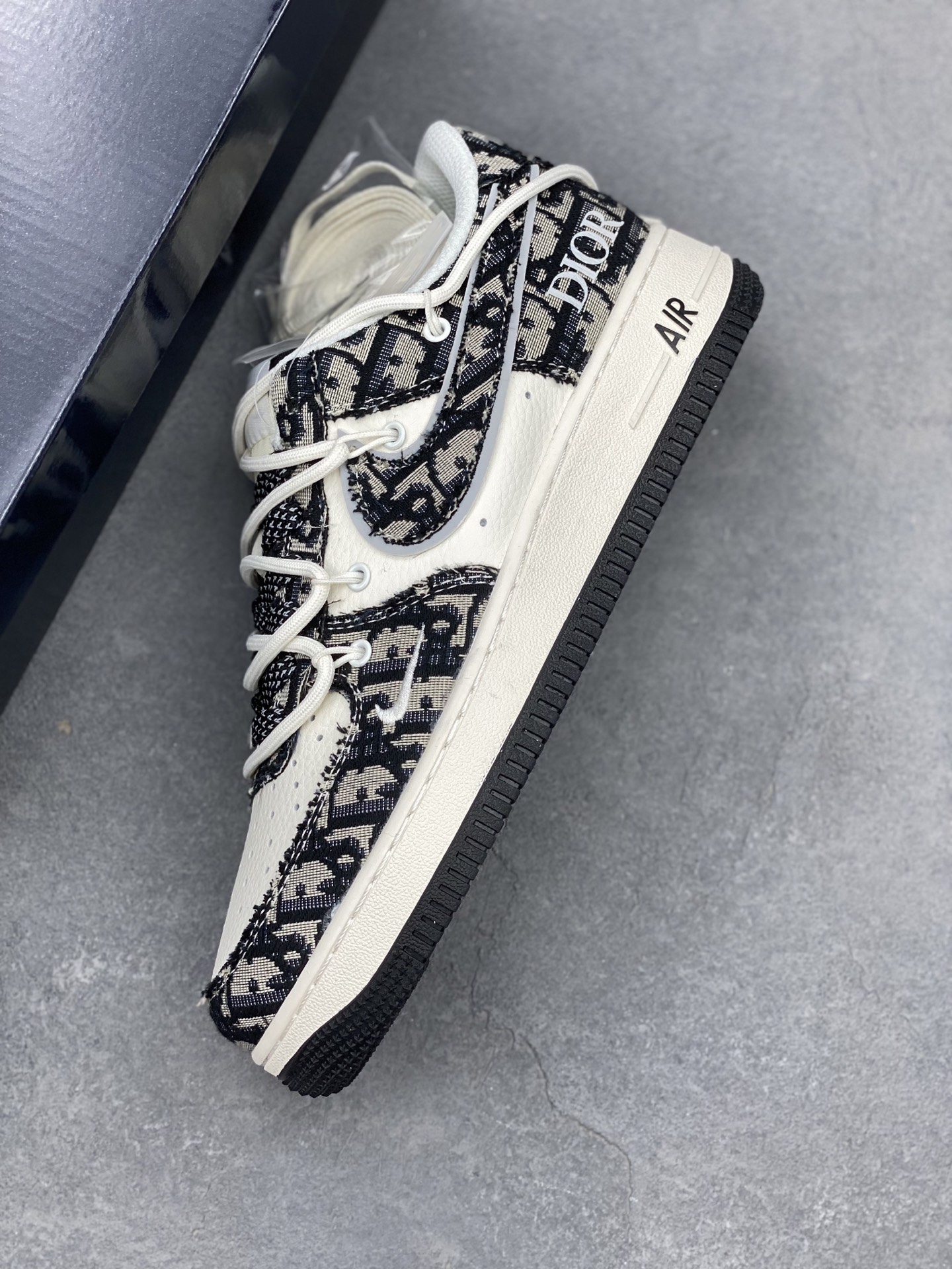 Nike Air Force 1 '07 Low Dior Black Pattern Sneakers (Sizes 36-45) 8 i1739907056244 6238 0 6