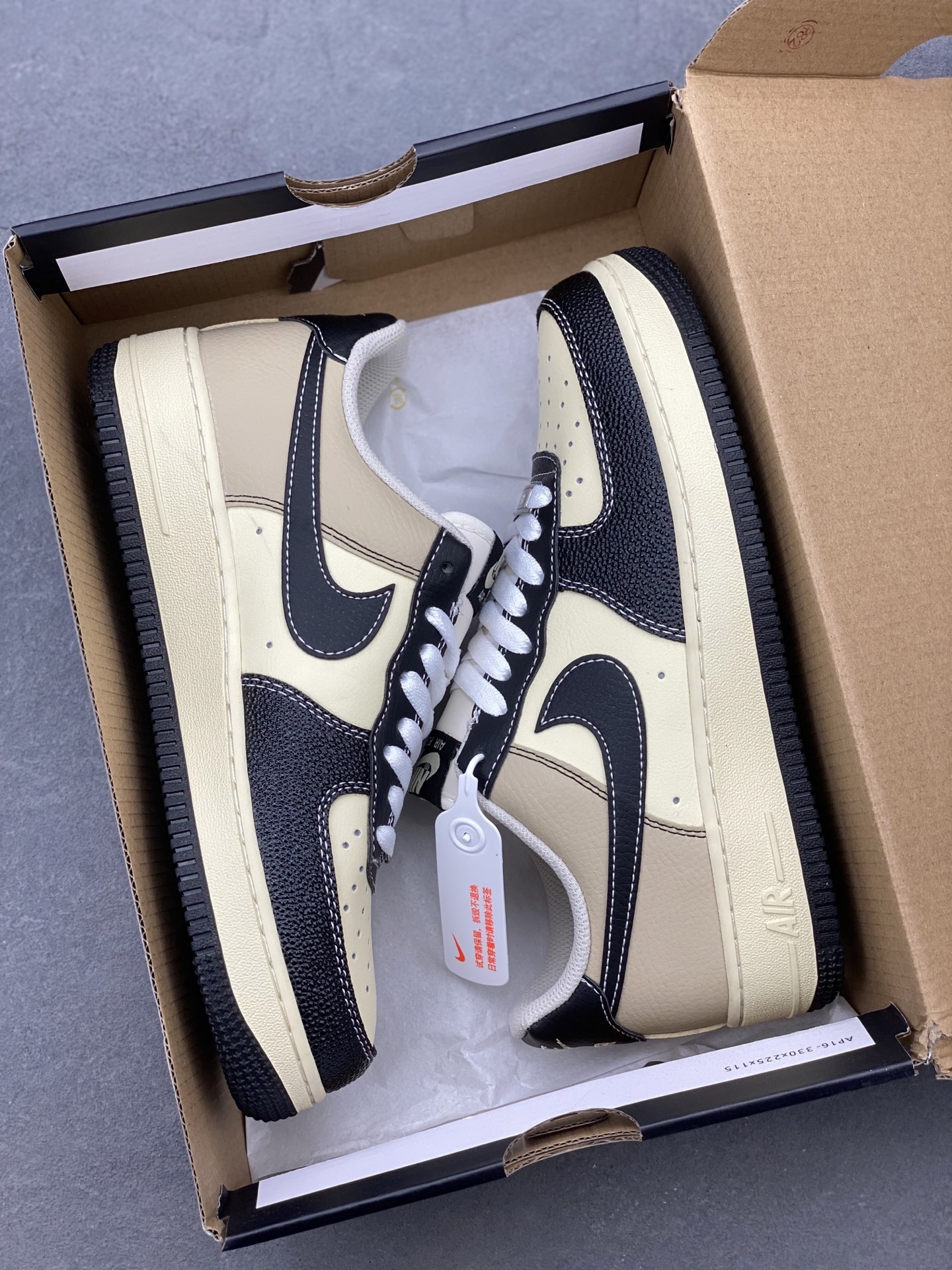 Nike Air Force 1 Low Retro Sneakers - Black/Tan Leather, Honeycomb Cushion 10 i1739993136599 256 0 8