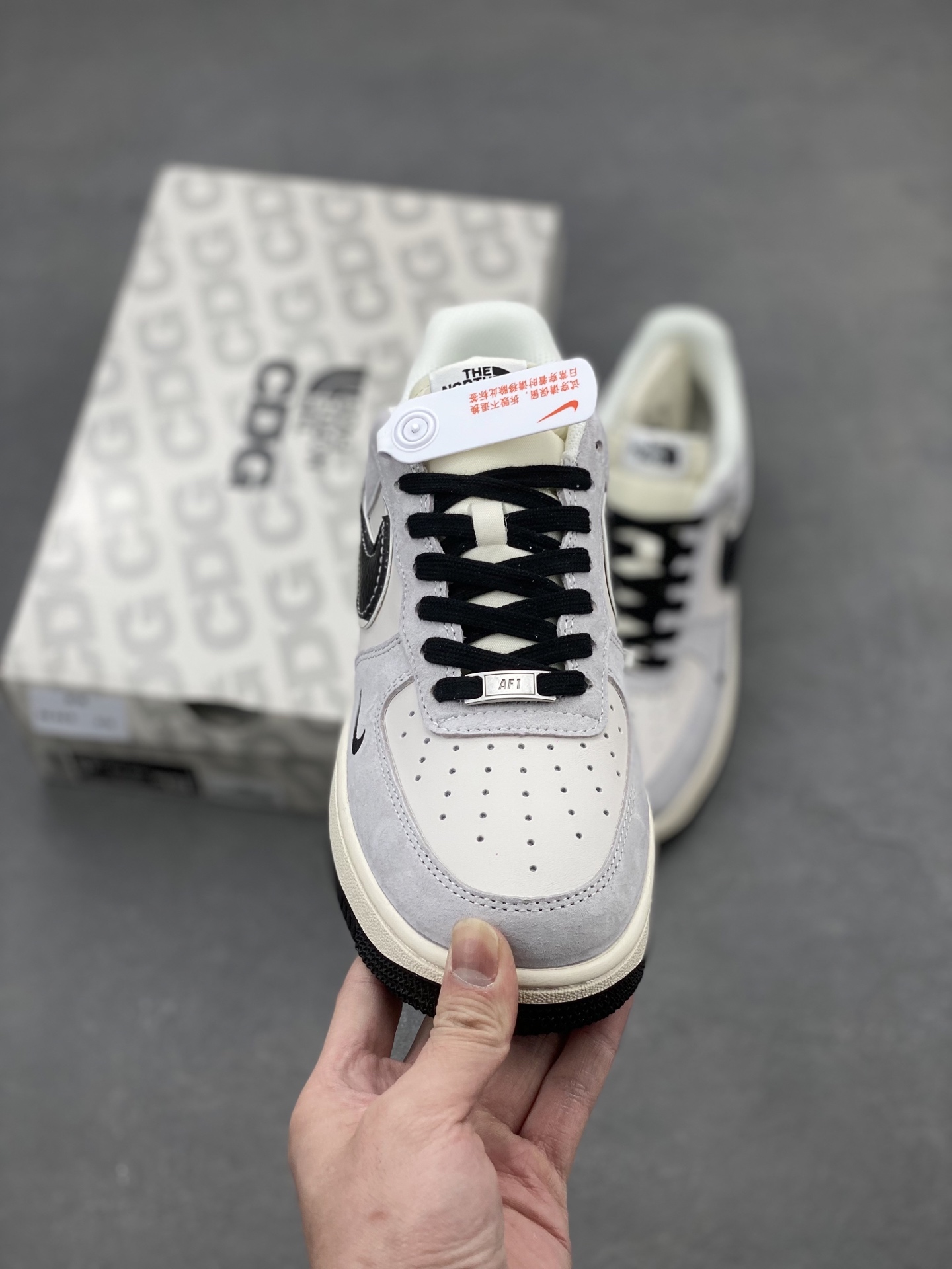 Nike Air Force 1 '07 Low The North Face Collab - Grey/Black 3 i1739993287825 8050 0 1