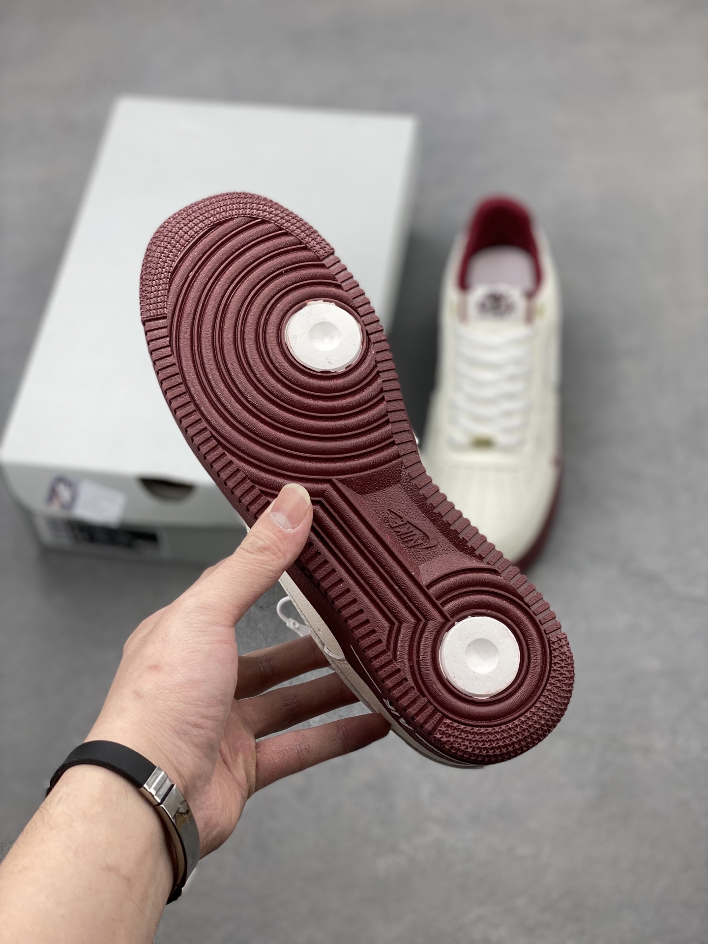 Nike Air Force 1 '07 Low White Burgundy Men's Shoe DQ7582-100 7 i1739994011454 2040 0 5