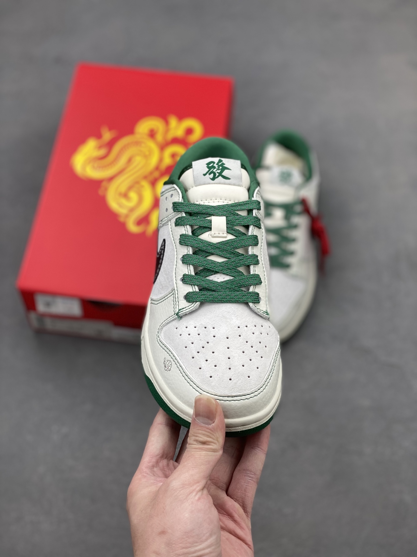 Nike Dunk Low Retro 'Louis Vuitton Custom' Casual Sneakers 2 i1739995797845 5229 0 1