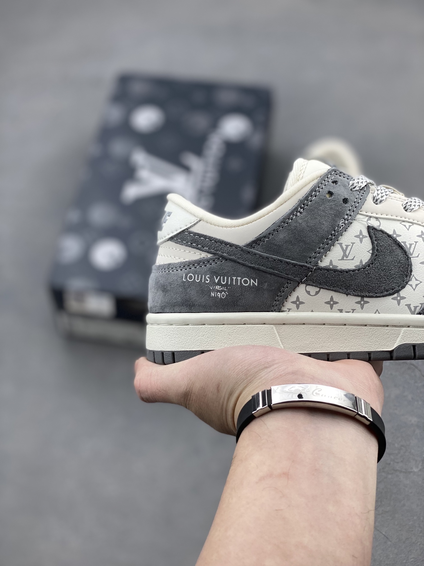 NK Dunk Low Retro Louis Vuitton Custom Sneakers - Premium Comfort & Style 5 i1739995944445 5806 0 4