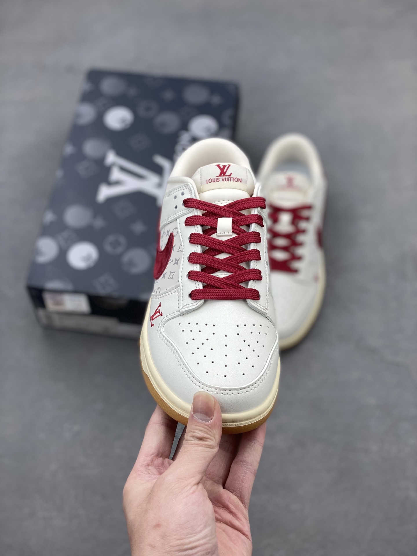 NK Dunk Low Retro Louis Vuitton Custom Casual Sneakers - Exclusive Design 3 i1739996057164 5989 0 1