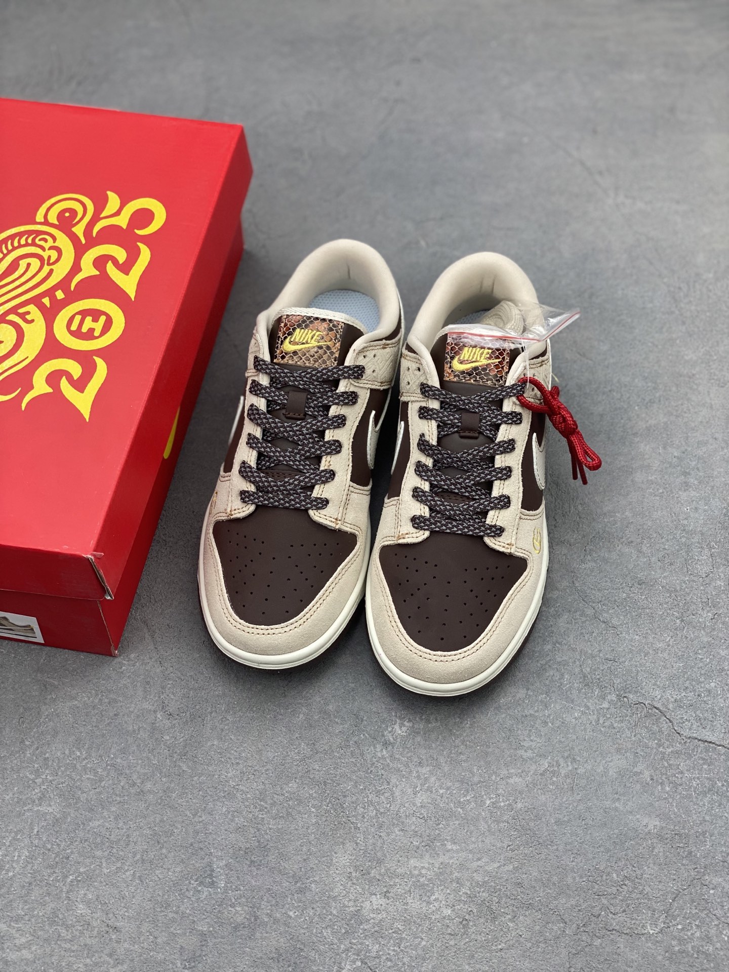 Nike Dunk Low Retro Gucci Custom Sneakers, Low Top Casual Shoes 9 i1739996141926 3532 0 7