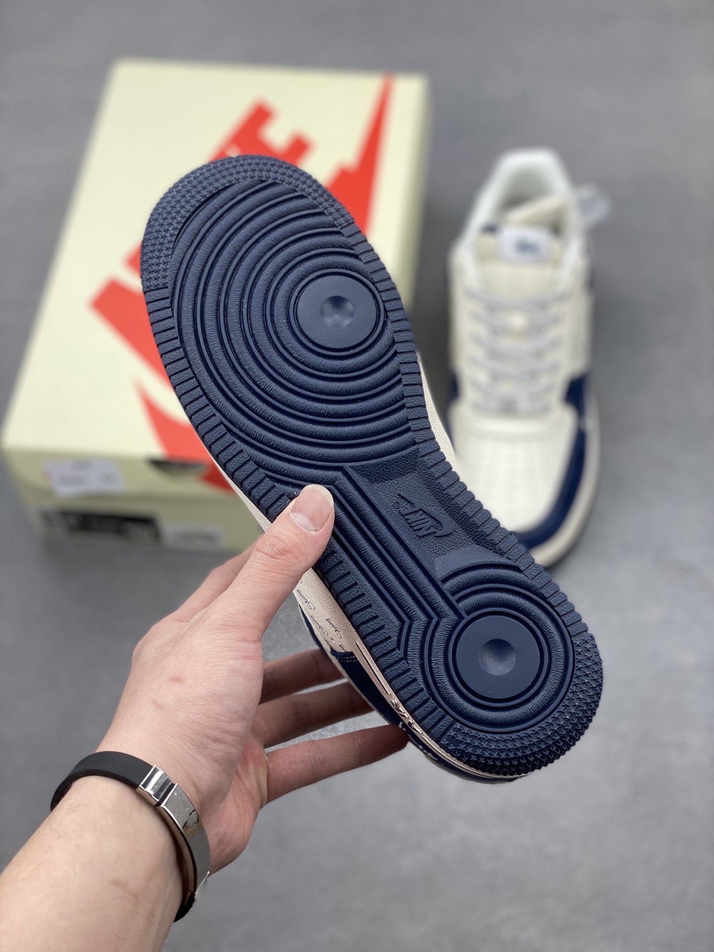 Nike Air Force 1 '07 Low Stussy, Limited Edition Sneakers - Navy/Fossil 7 i1740078817422 6602 0 5