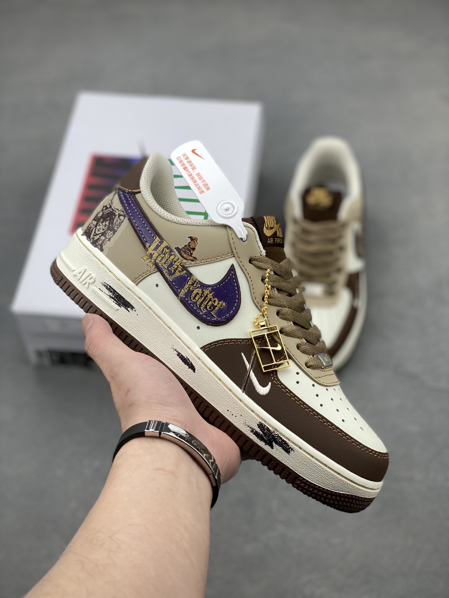 Nike Air Force 1 '07 Low Harry Potter Limited Edition Sneakers 2 i1740078874897 6677 0 0