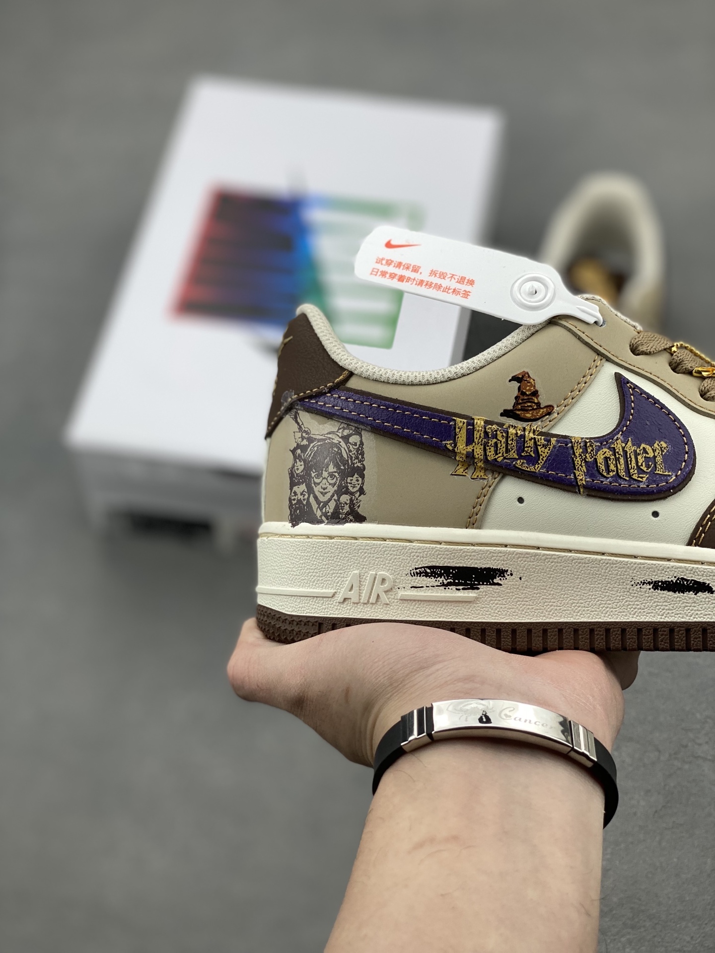 Nike Air Force 1 '07 Low Harry Potter Limited Edition Sneakers 6 i1740078875882 534 0 4