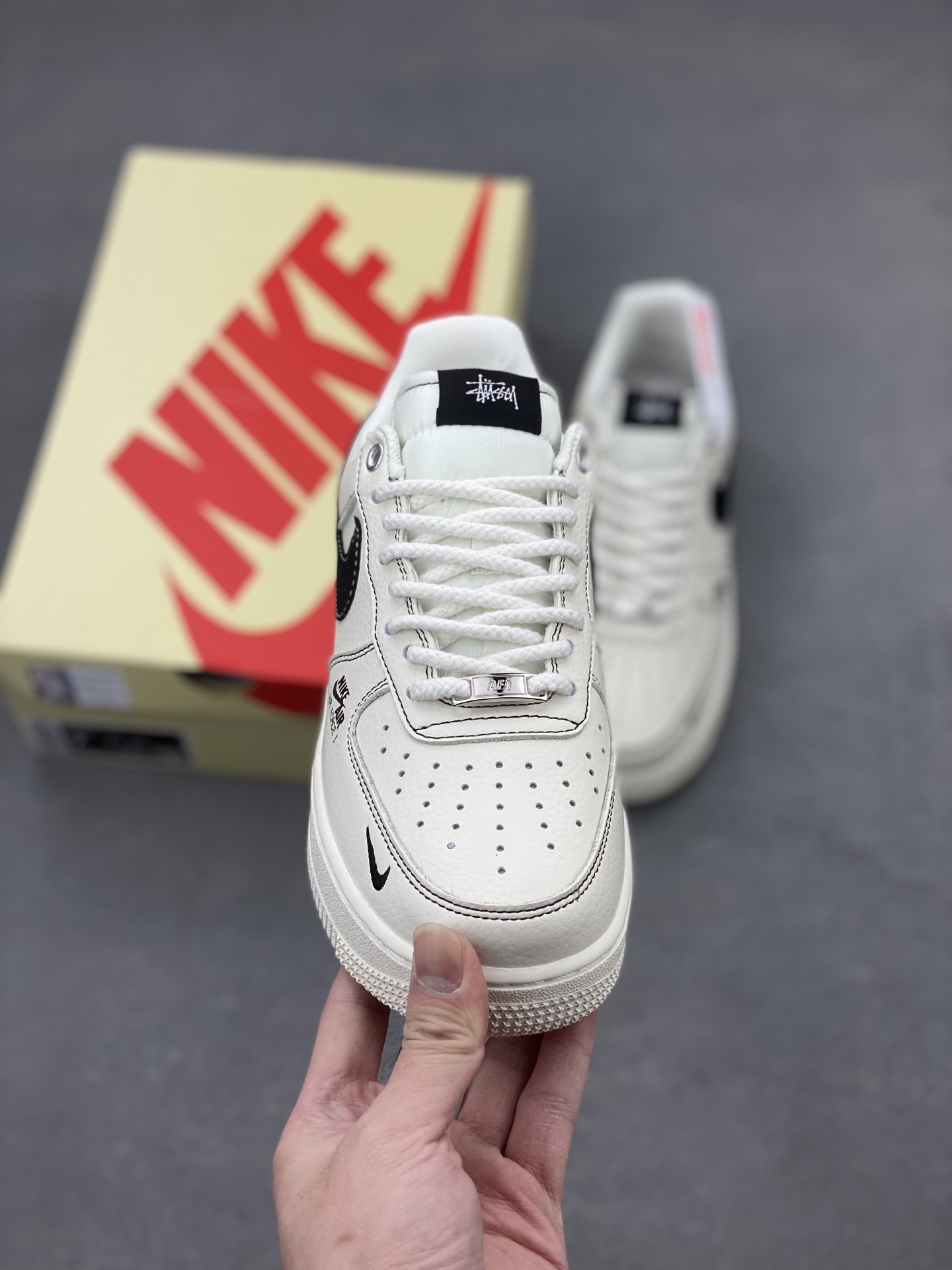Nike Air Force 1 '07 Low Stussy Collab Sneakers - Cream/Black, Limited Edition 3 i1740078964328 4179 0 1