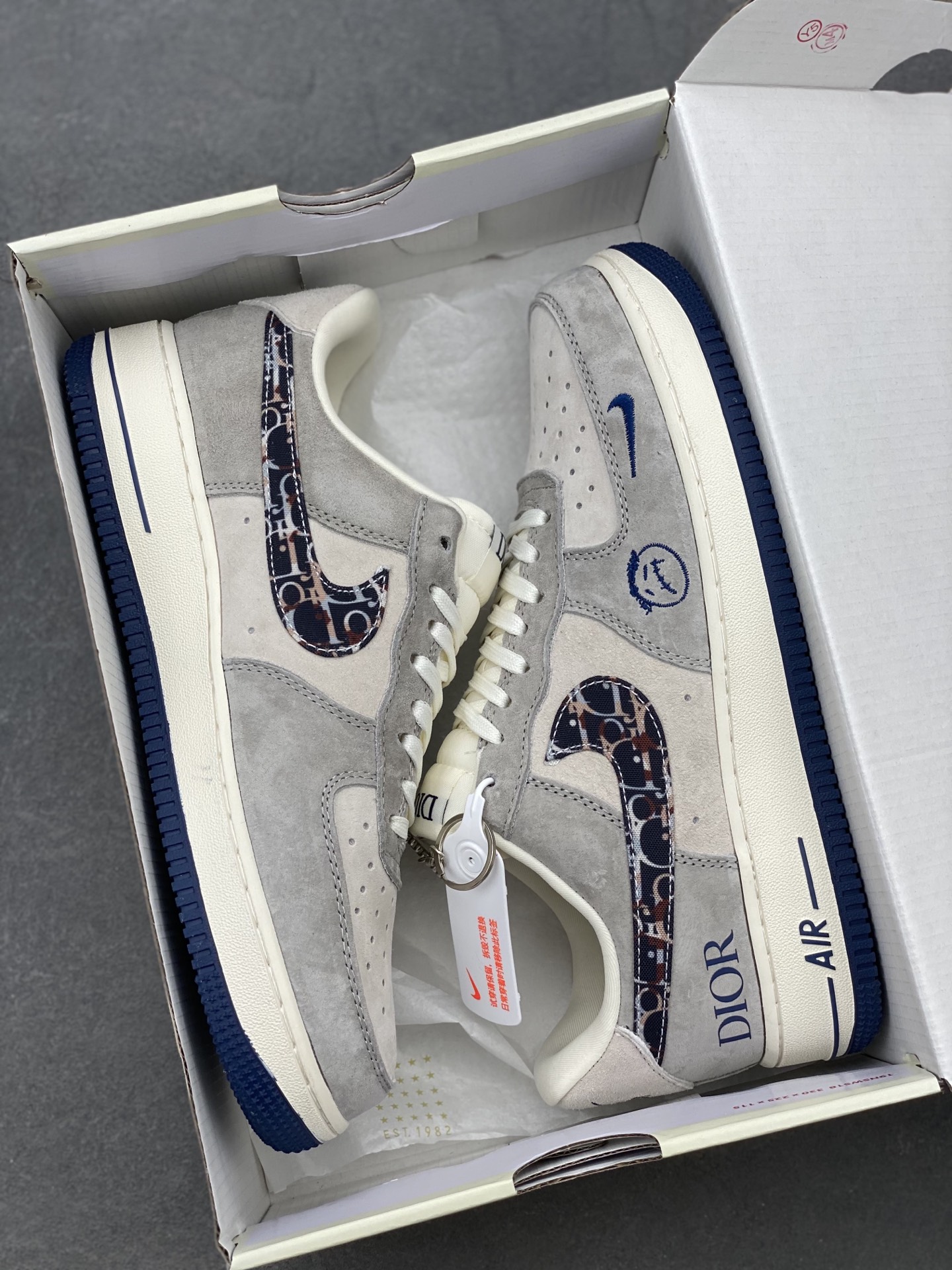 Nike Air Force 1 '07 Low Dior Custom Sneakers - Limited Edition 10 i1740079109953 2132 0 8