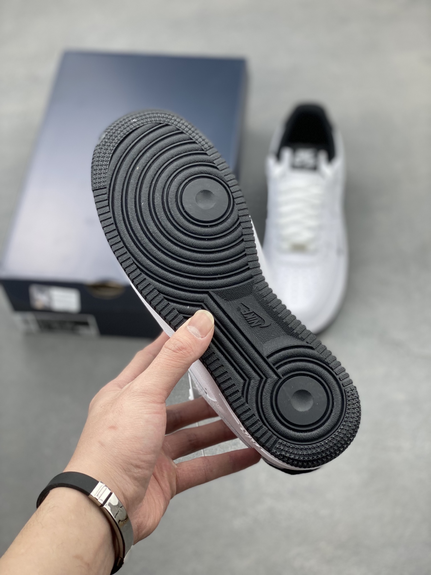 Nike Air Force 1 '07 White Black - Iconic Style & Comfort 7 i1740079232777 3028 0 5