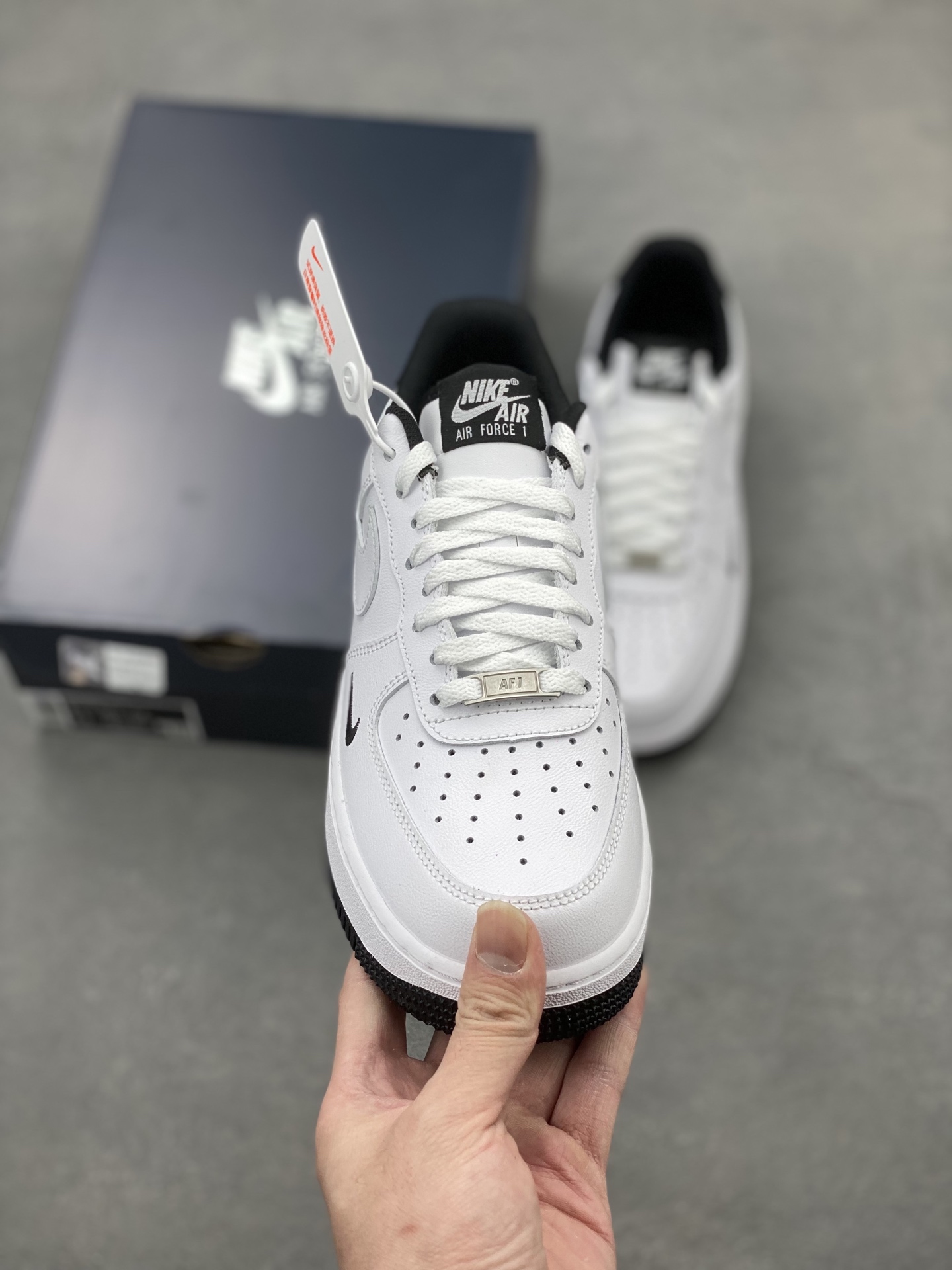 Nike Air Force 1 '07 White Black - Iconic Style & Comfort 3 i1740079237441 9051 0 1