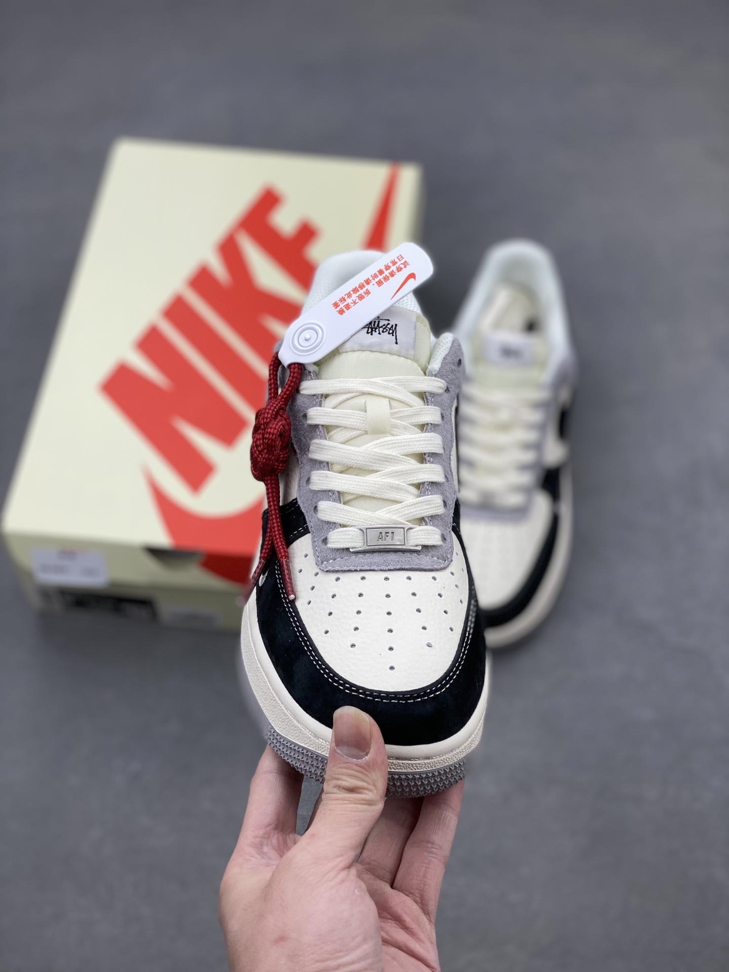 Nike Air Force 1 '07 Low Sneakers - Limited Edition, Premium Comfort 3 i1740162403059 4109 0 1