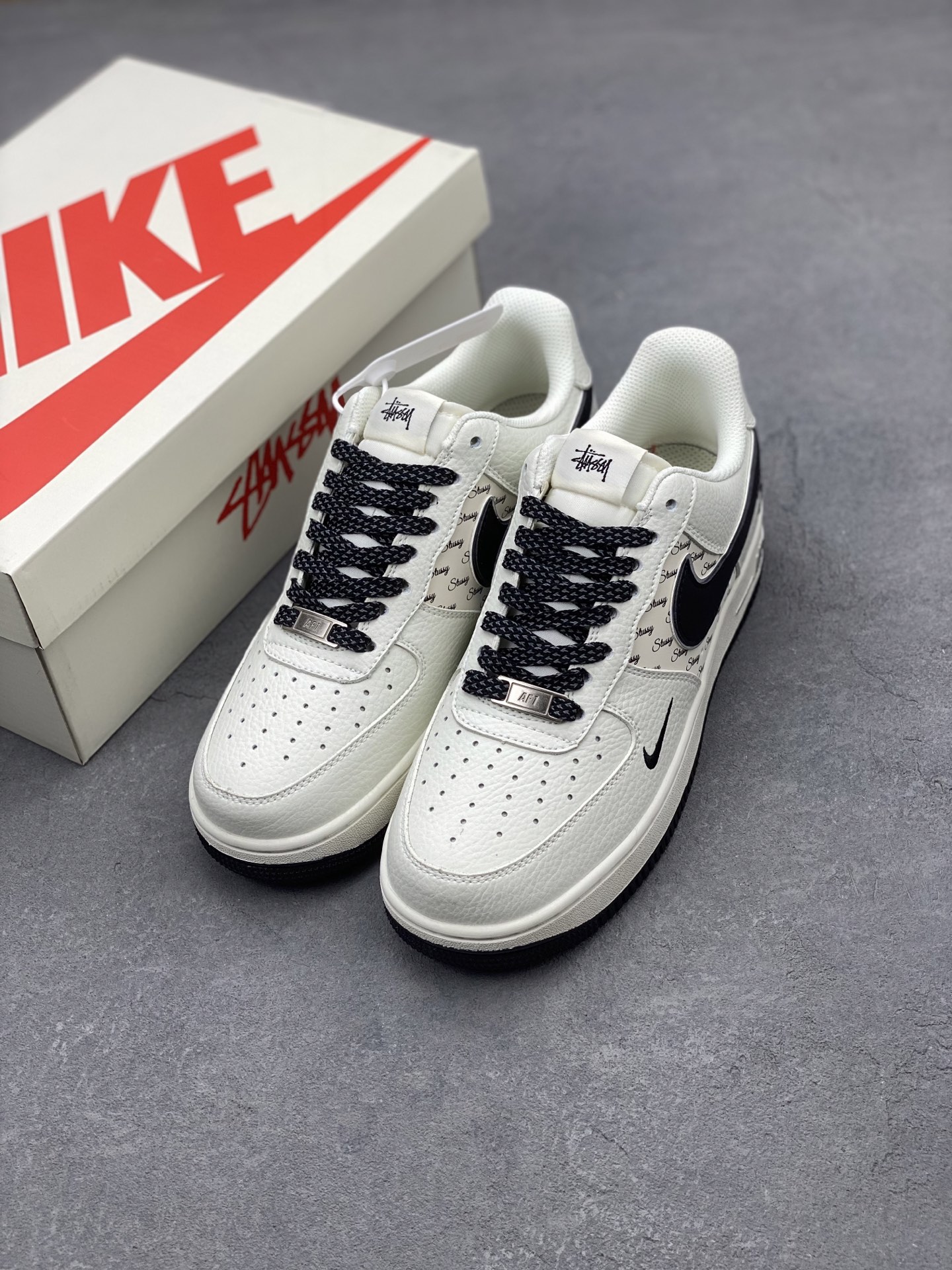 Nike Air Force 1 '07 Low Stussy Collab Sneakers Cream/Black, Limited Edition 9 i1740162470911 7978 0 7