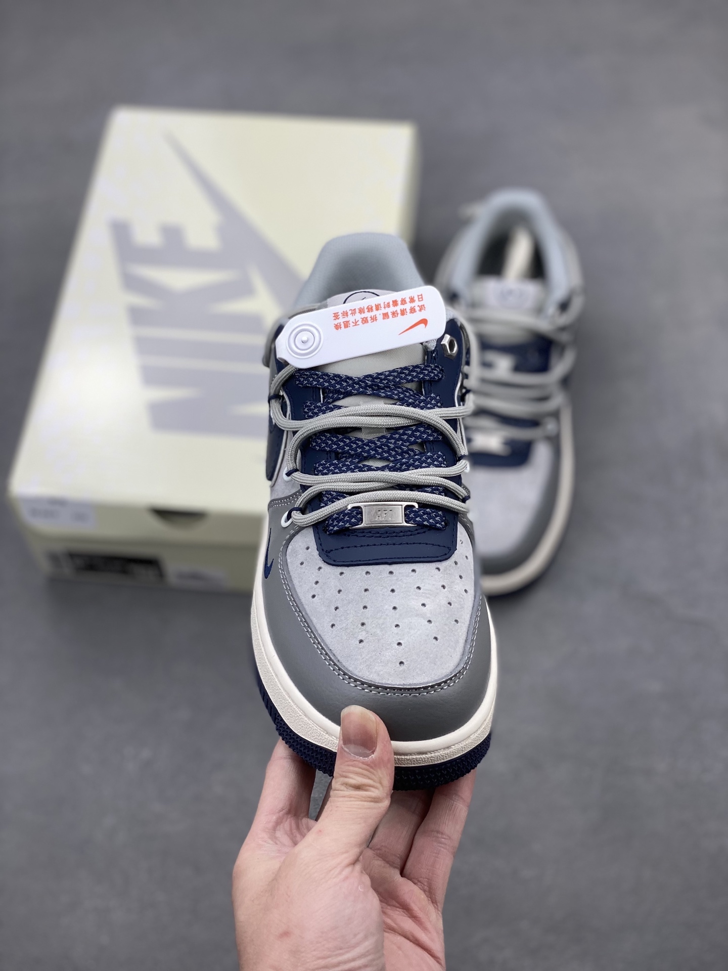 Nike Air Force 1 '07 Low Sneakers - Limited Edition, Premium Comfort and Style 3 i1740162618540 1974 0 1