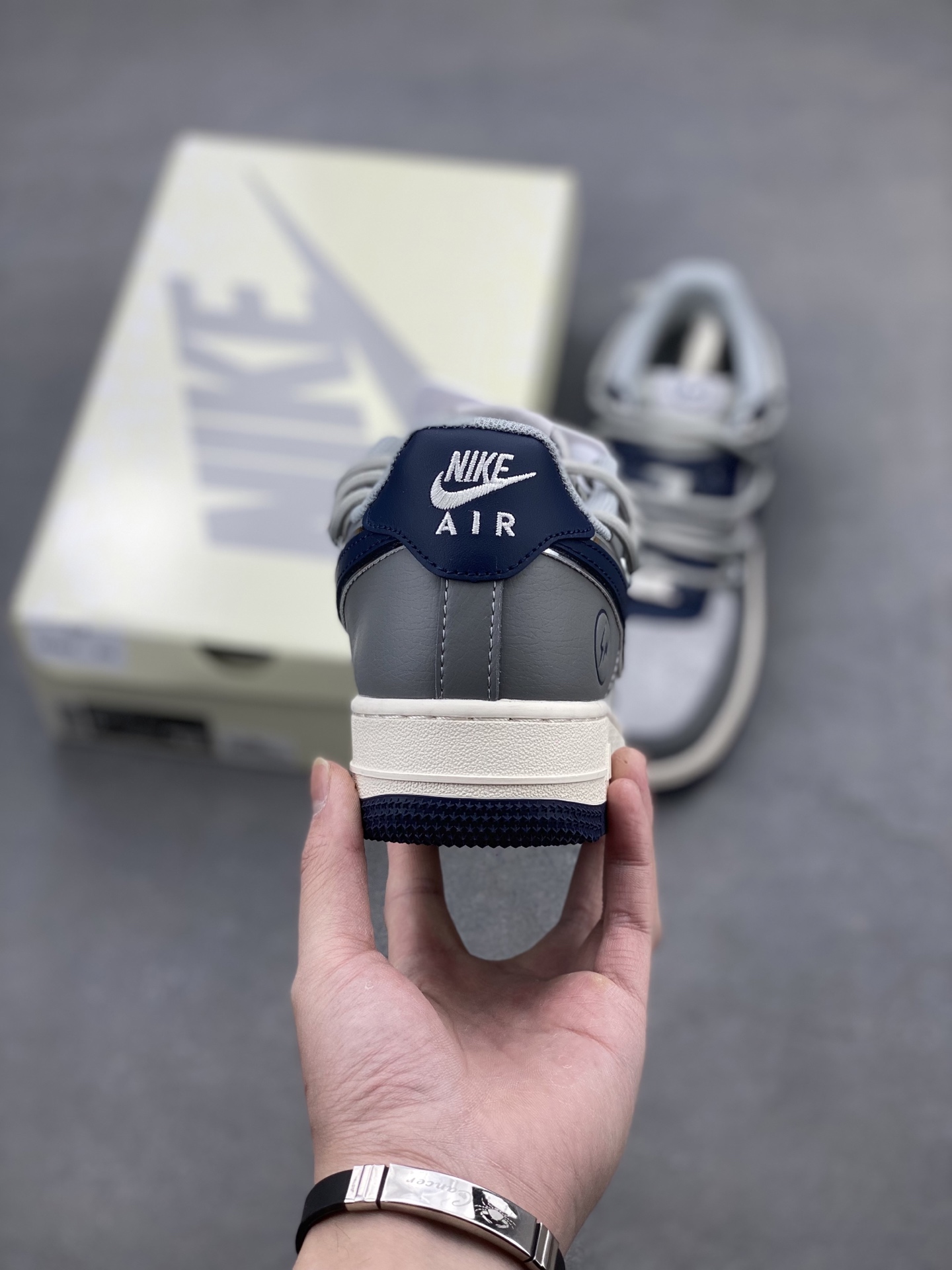 Nike Air Force 1 '07 Low Sneakers - Limited Edition, Premium Comfort and Style 5 i1740162619316 8823 0 3