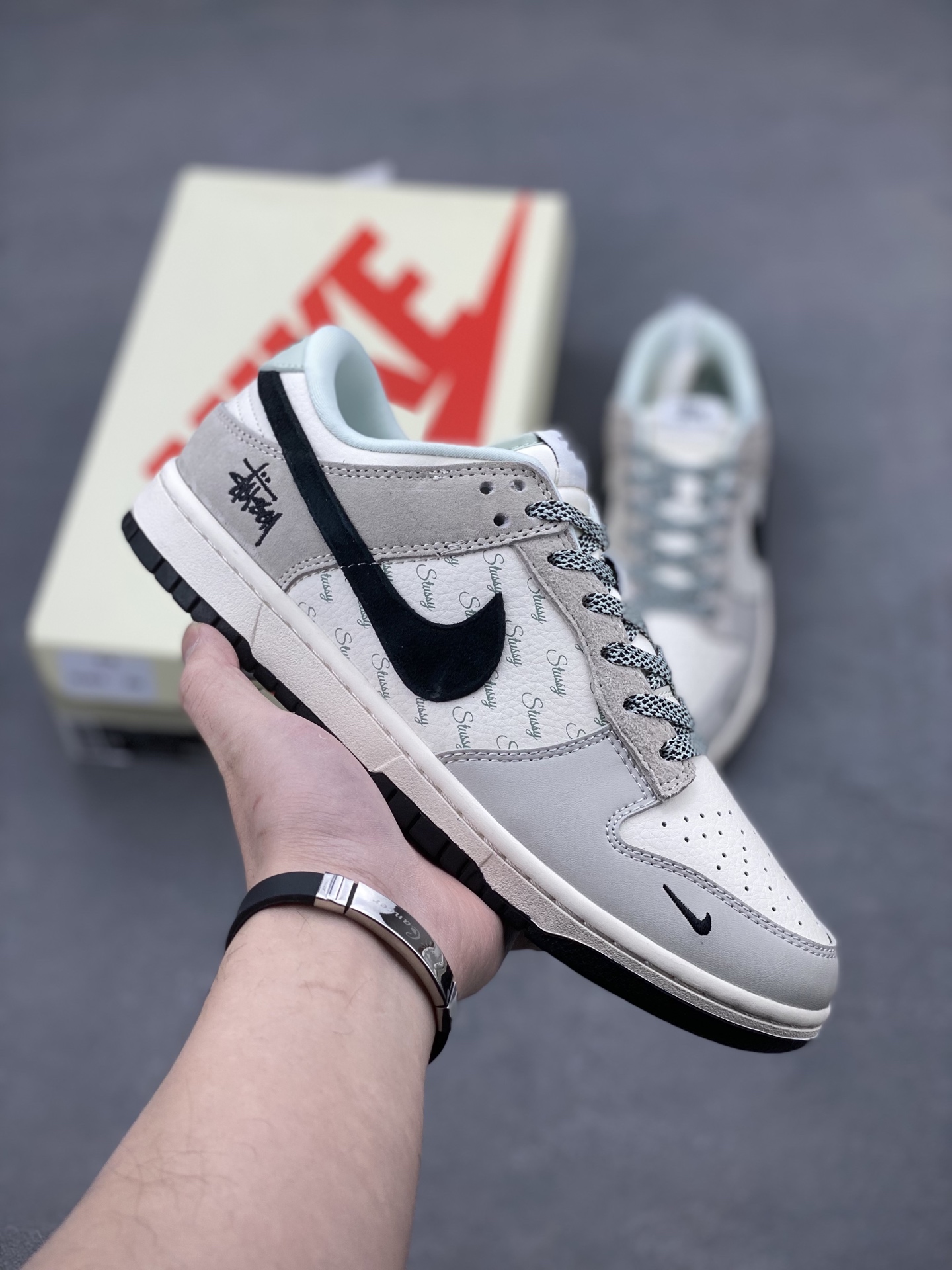 Nike SB Dunk Low x Stussy White Grey Black Sneakers High Quality 2 i1740163292427 2630 0 0