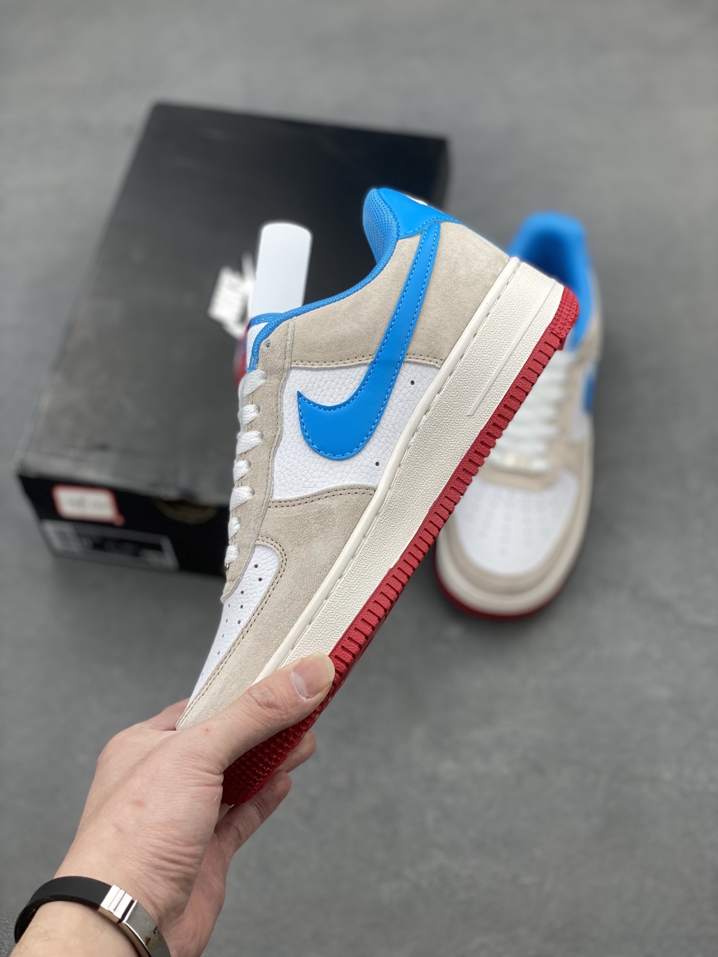 Nike Air Force 1 Low Sneakers - Classic Style, Modern Comfort 4 i1740255466237 2687 0 2