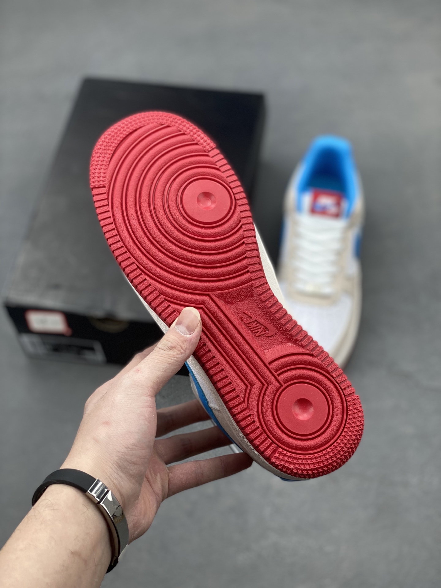 Nike Air Force 1 Low Sneakers - Classic Style, Modern Comfort 7 i1740255470131 2834 0 5