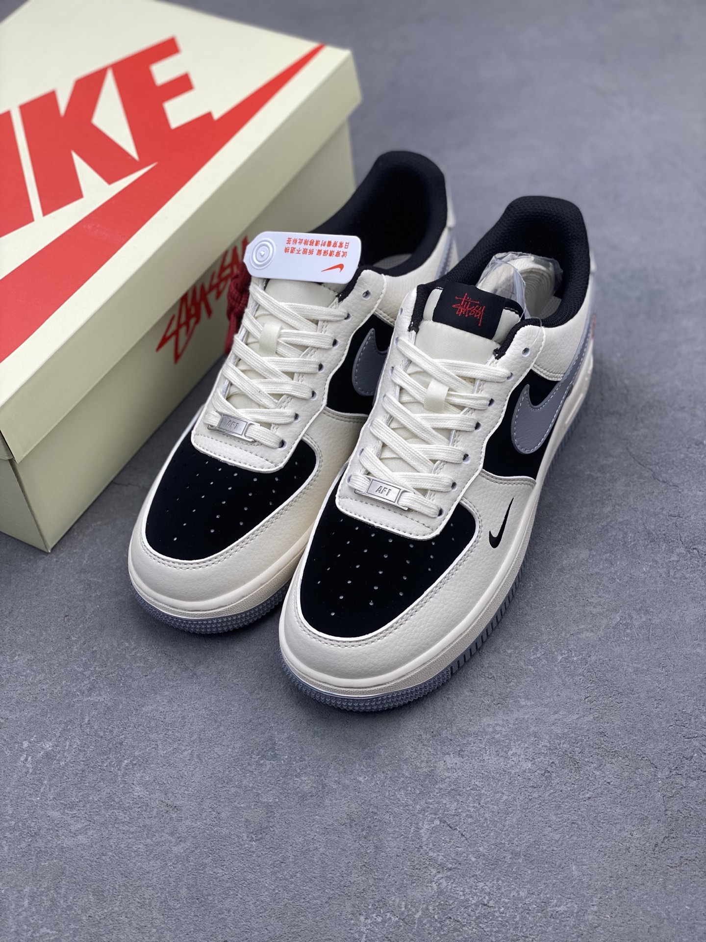 Nike Air Force 1 '07 Low Casual Sneakers - Style & Comfort 9 i1740255514361 5342 0 7
