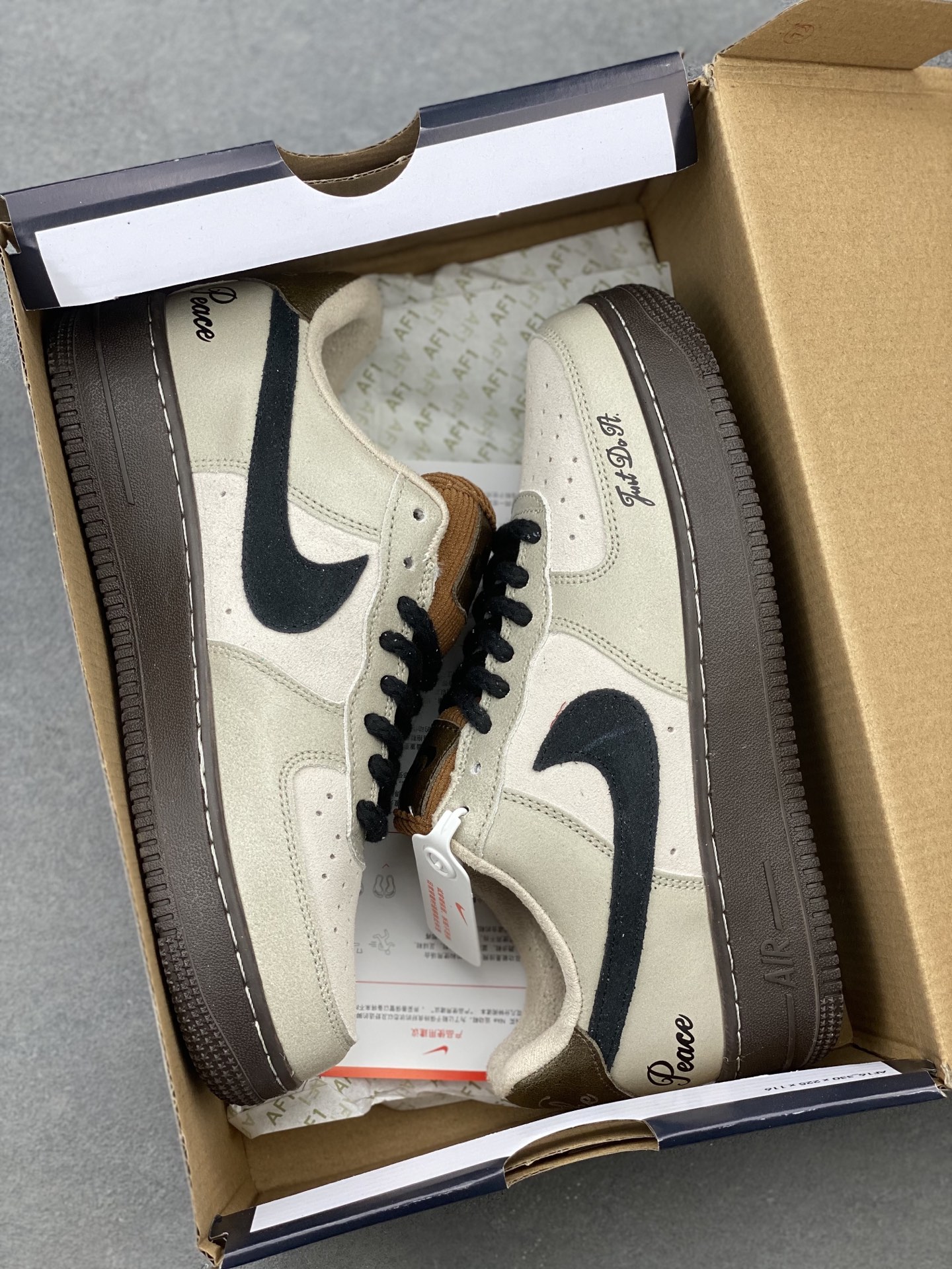 Nike Air Force 1 '07 Low-Top Casual Sneakers - Versatile Style and Comfort 10 i1740255715281 9695 0 8