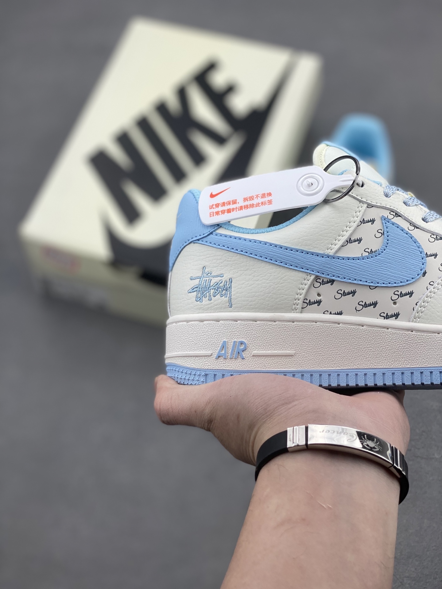 Nike Air Force 1 '07 Low Stussy Collab Sneakers - Limited Edition Ivory/Blue 6 i1740328715340 1750 0 4