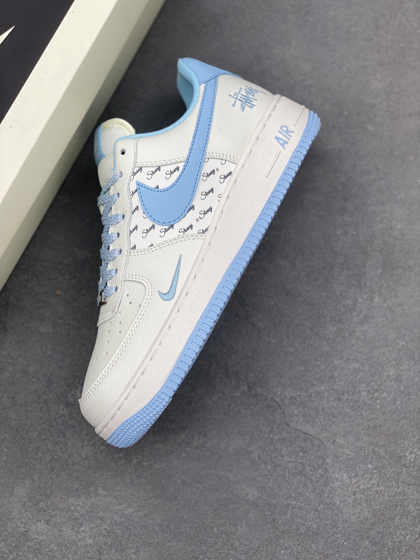 Nike Air Force 1 '07 Low Stussy Collab Sneakers - Limited Edition Ivory/Blue 8 i1740328716098 3472 0 6