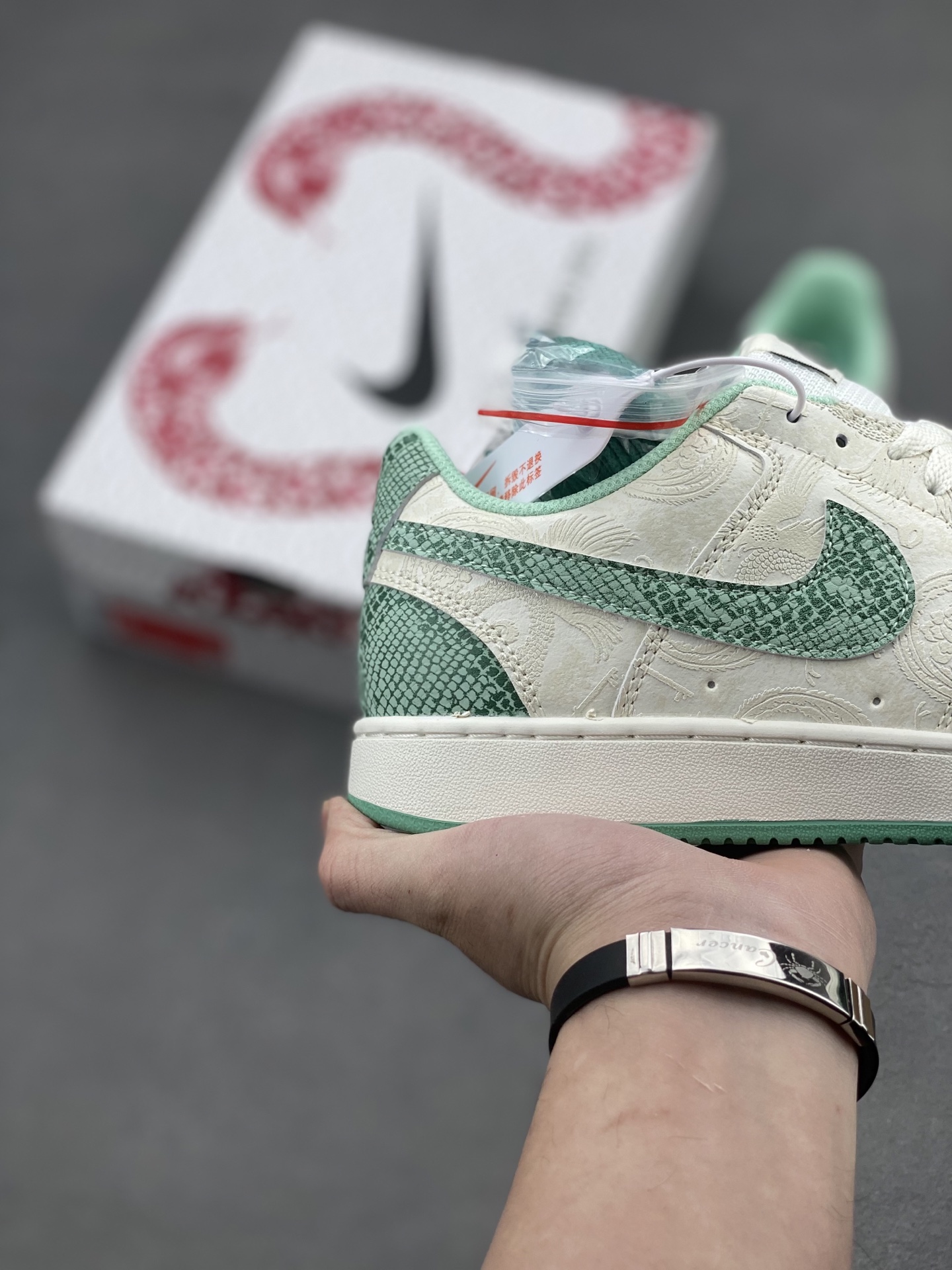 Nike Court Vision Low White Green Casual Sneakers CD5463-100 6 i1740328825044 2625 0 4