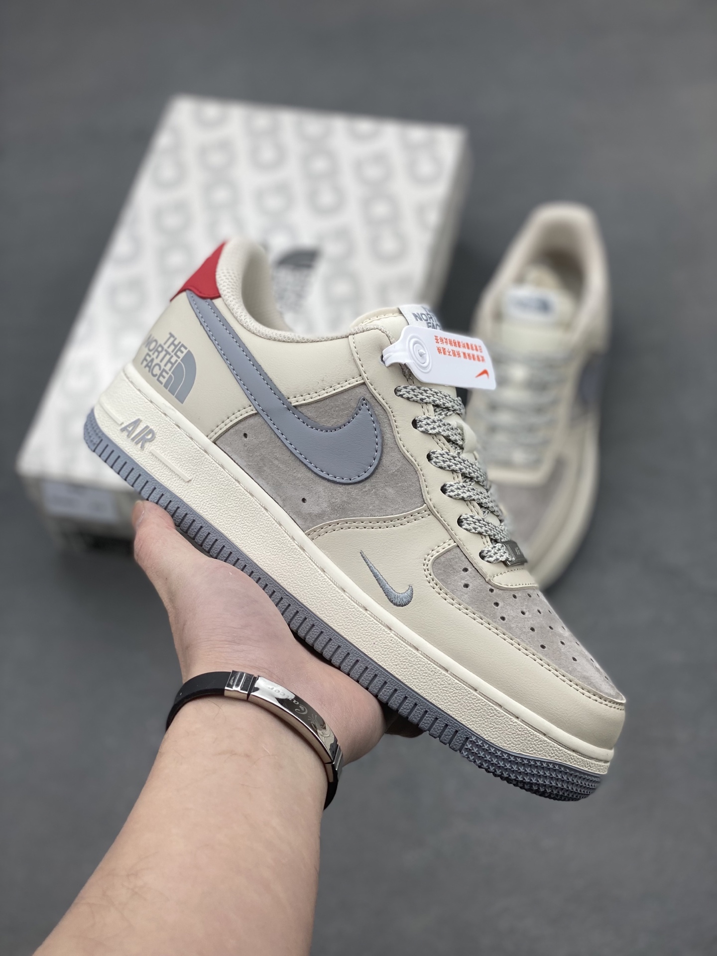 Nike Air Force 1 '07 Low Sneakers - Limited Edition, Premium Comfort 2 i1740413984410 3162 0 0