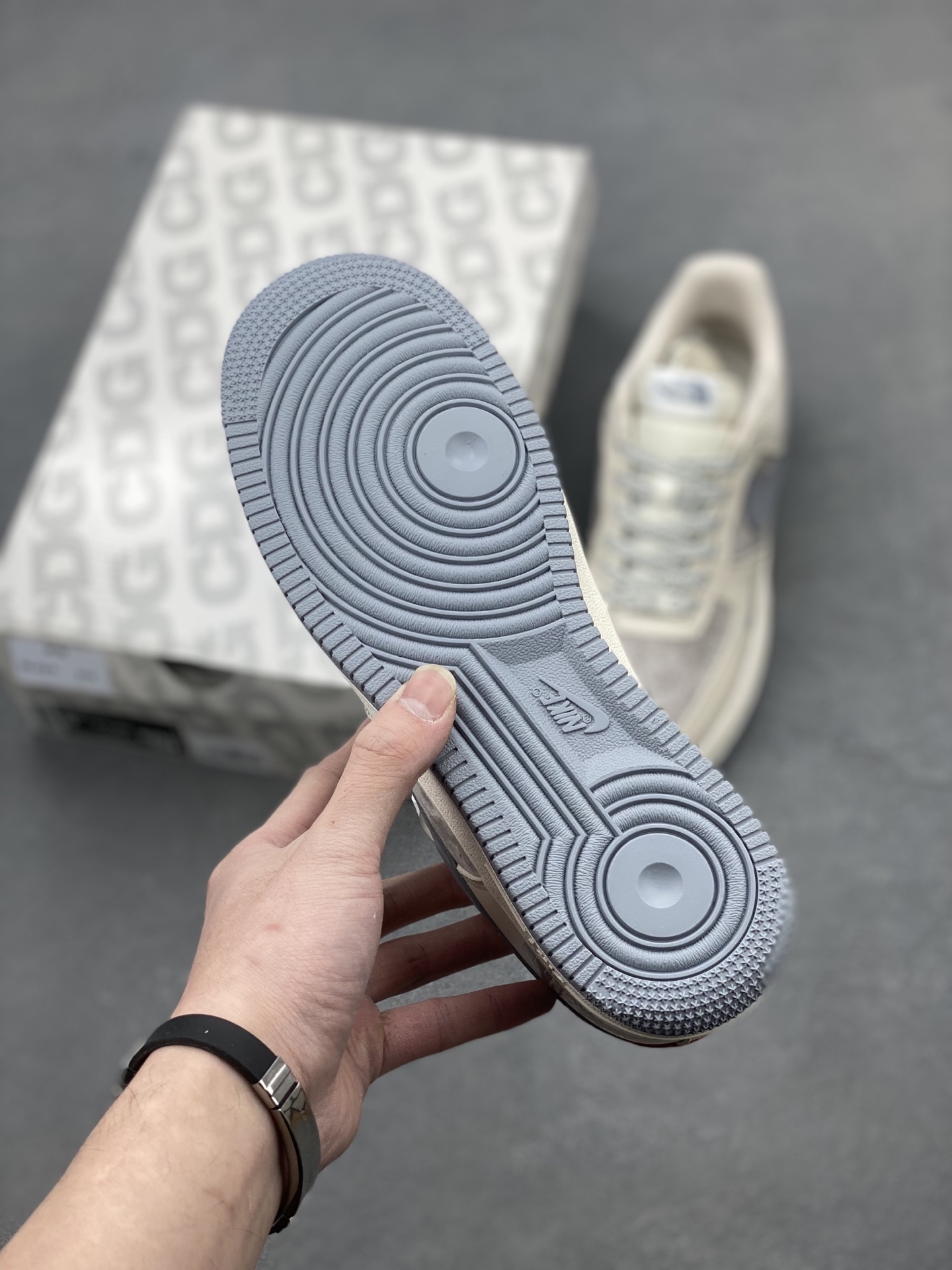 Nike Air Force 1 '07 Low Sneakers - Limited Edition, Premium Comfort 7 i1740413985328 178 0 5