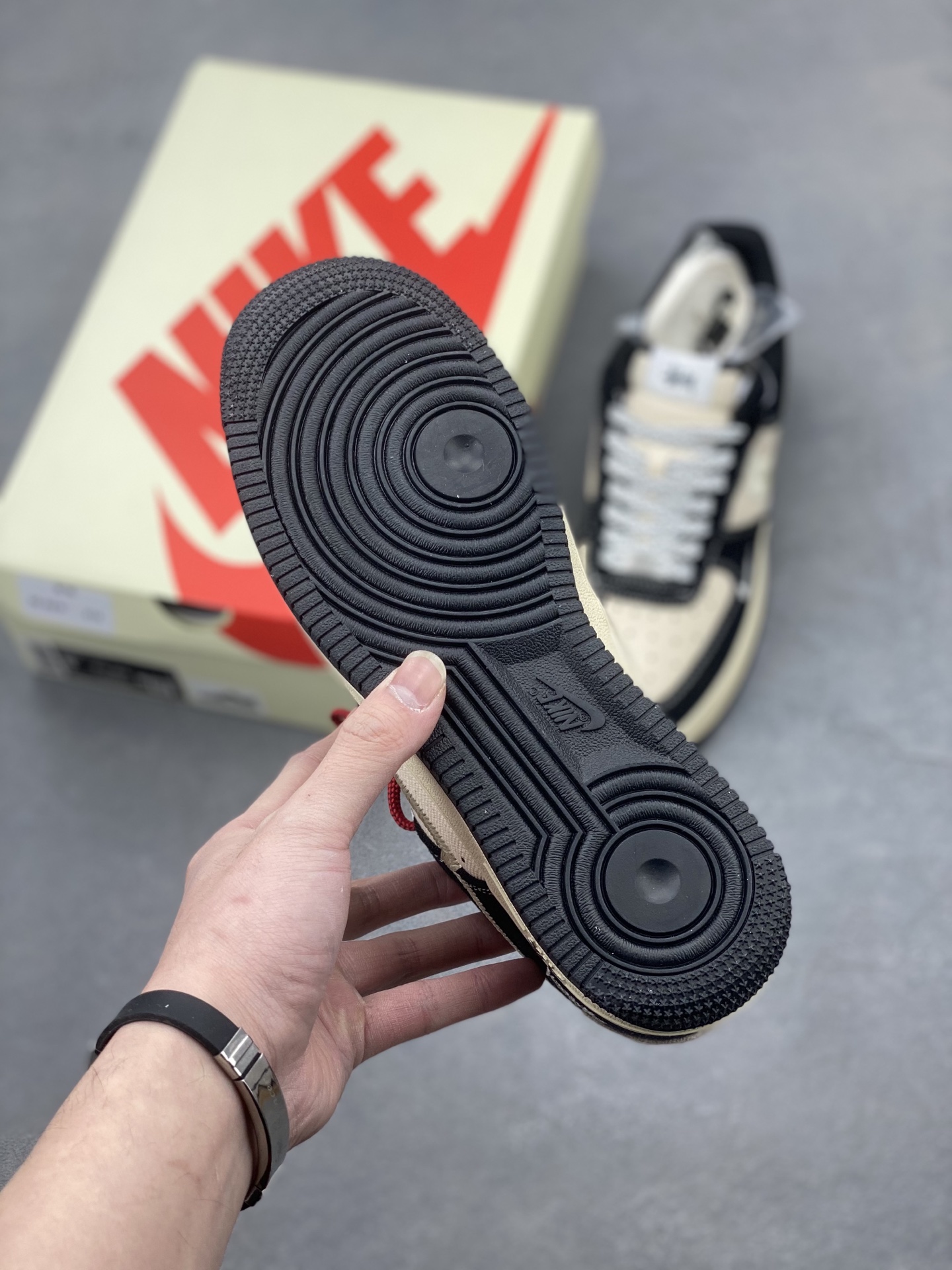 Nike Air Force 1 '07 Low Black and Beige Limited Edition Sneakers 7 i1740414104593 4502 0 5