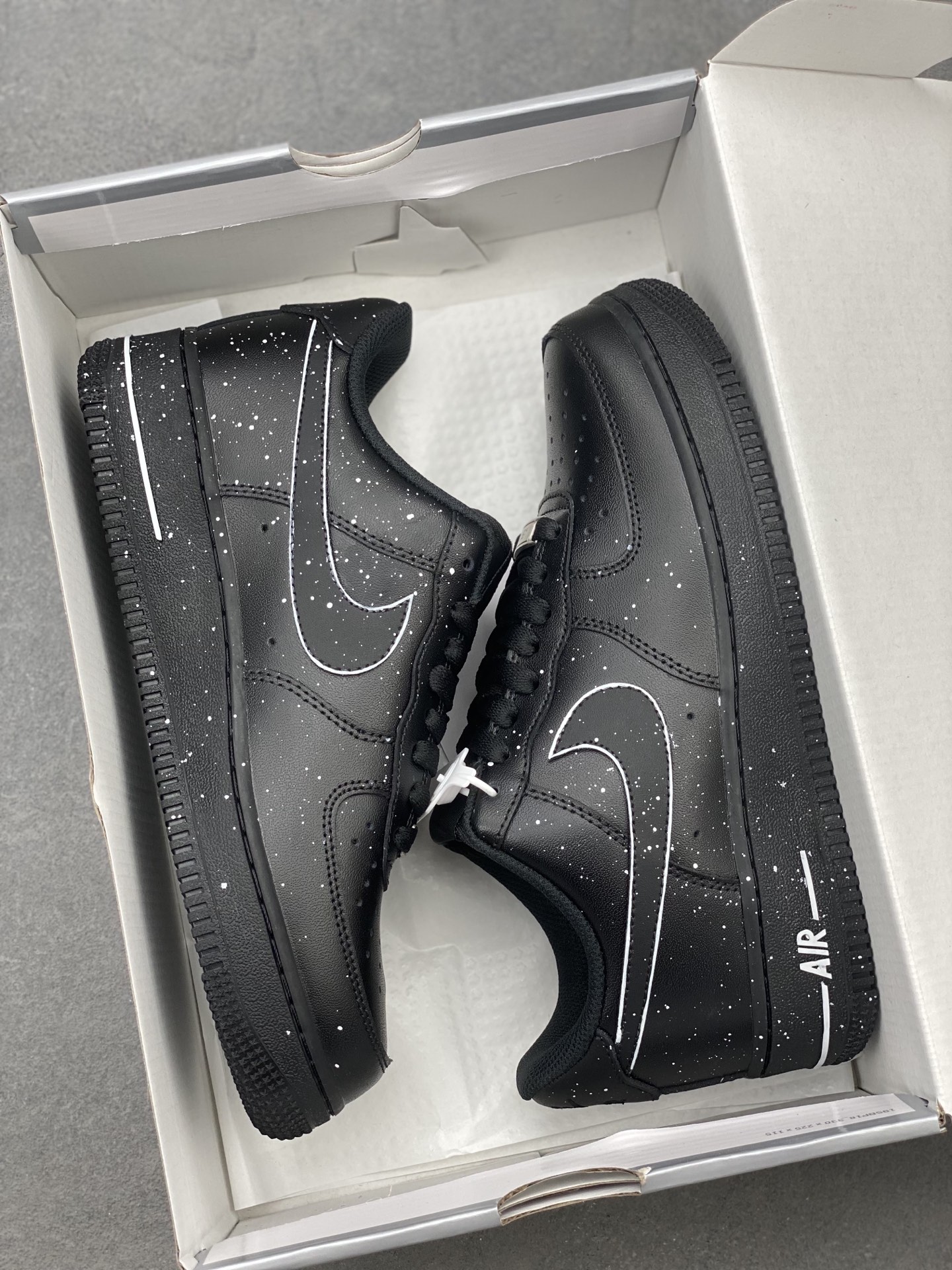 Nike Air Force 1 '07 Low Black Speckled Sneakers Limited Edition 10 i1740414163430 9392 0 8