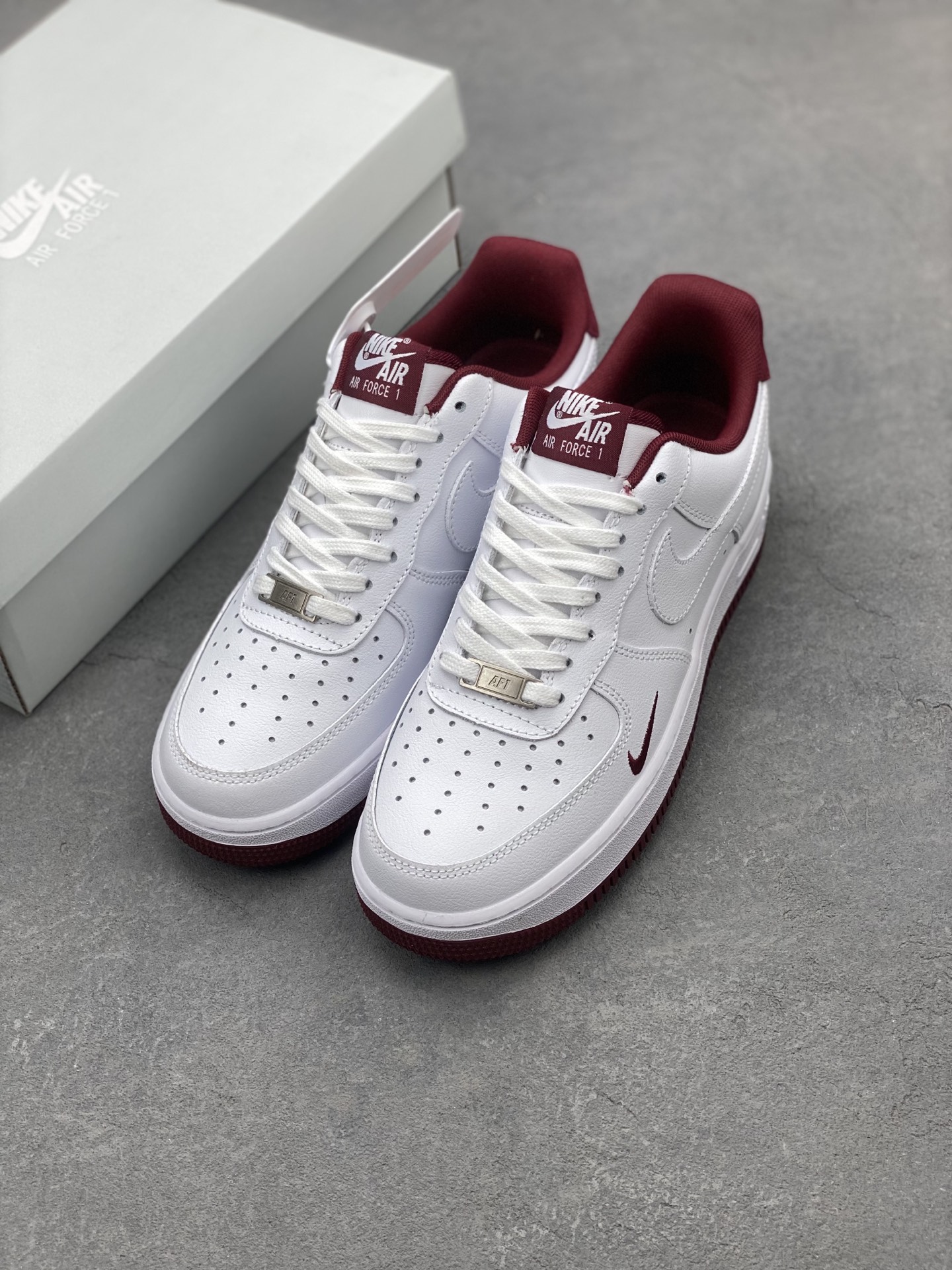 Nike Air Force 1 '07 White Red, Pure Air Force Edition - HF0952-100 9 i1740414522104 5840 0 7